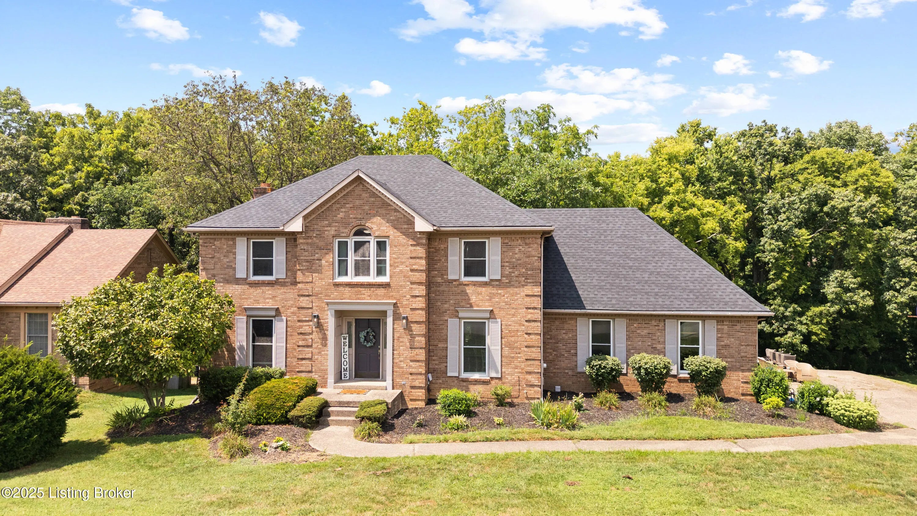 Photo of Listing #1705408