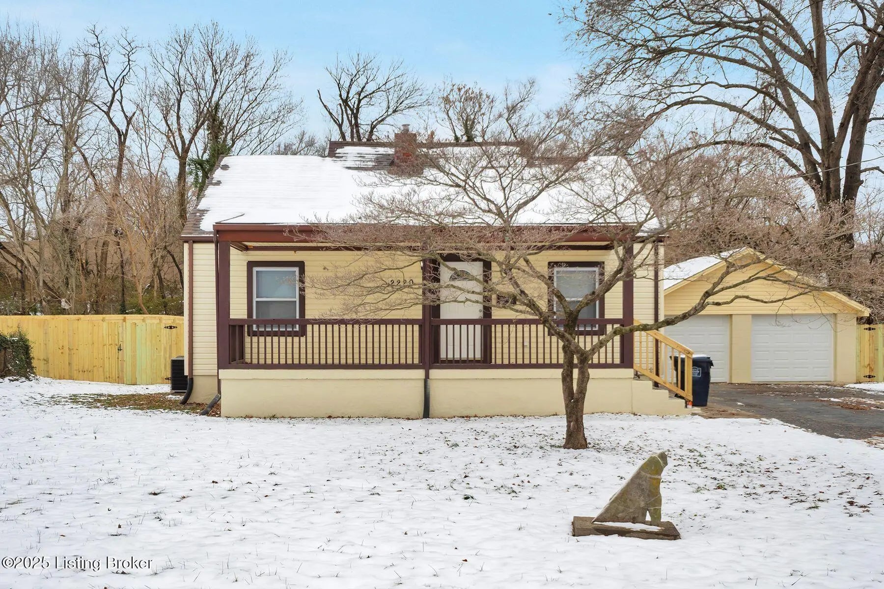 Photo of Listing #1705483