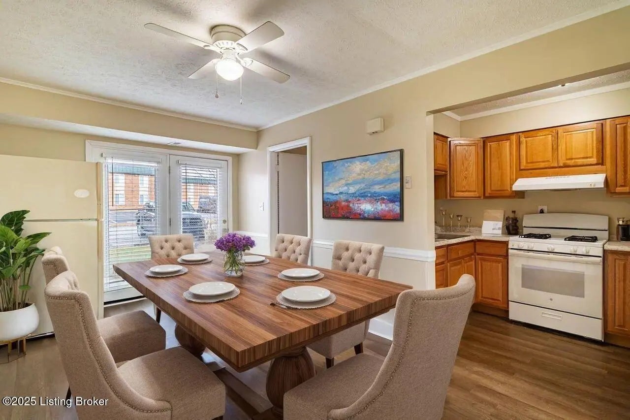 Photo of Listing #1705622