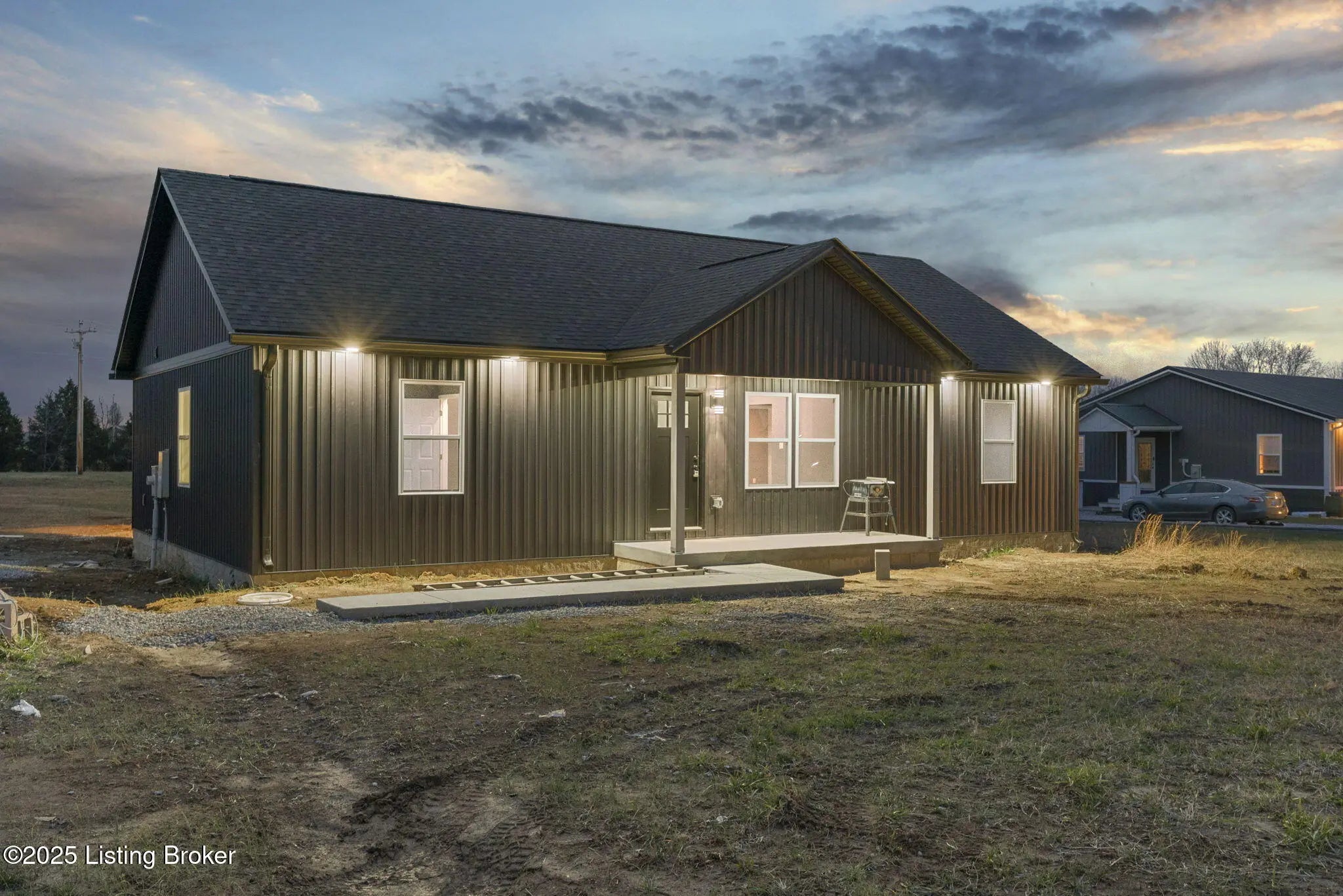 Photo of Listing #1705495