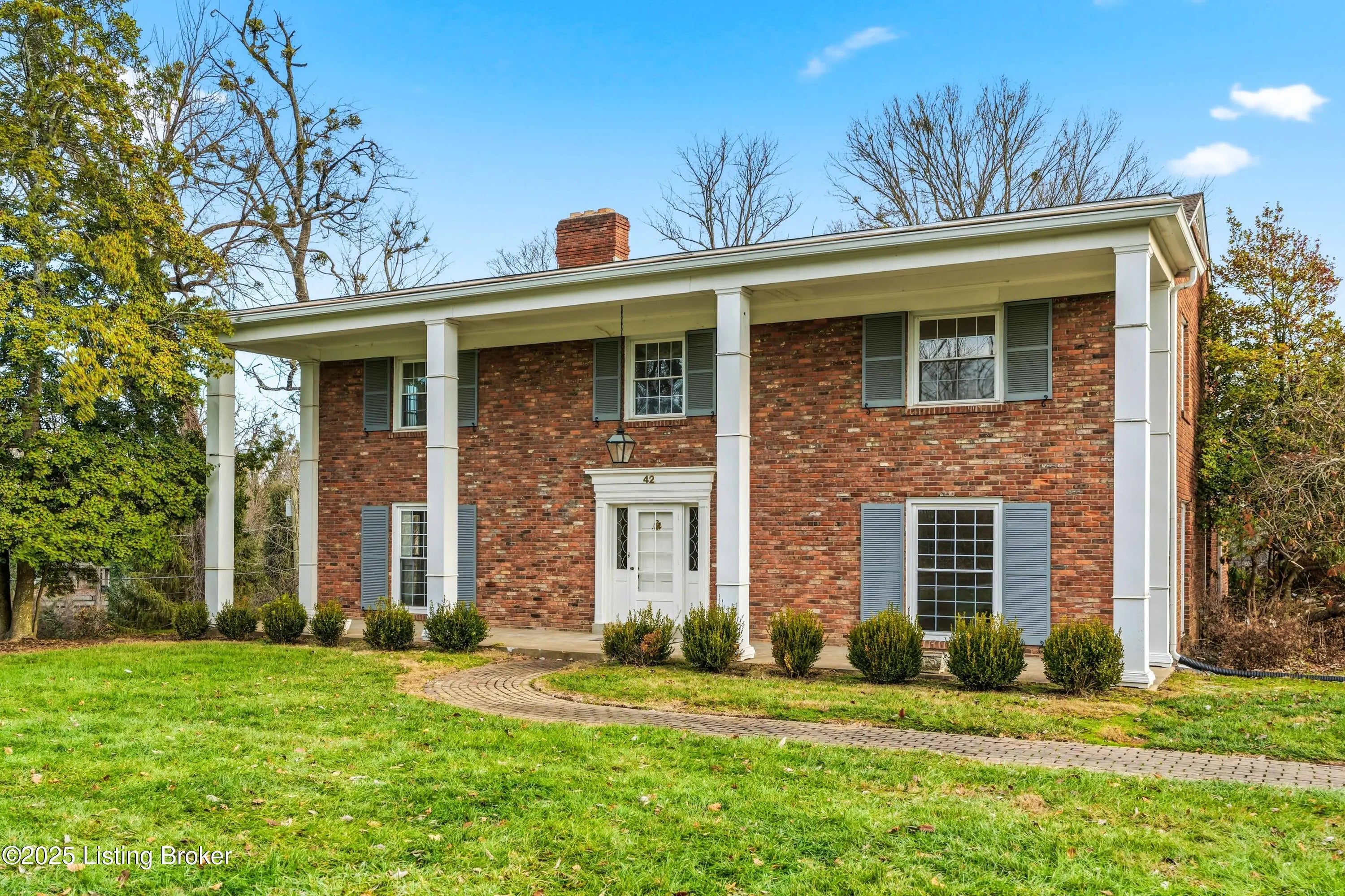 Photo of Listing #1705525