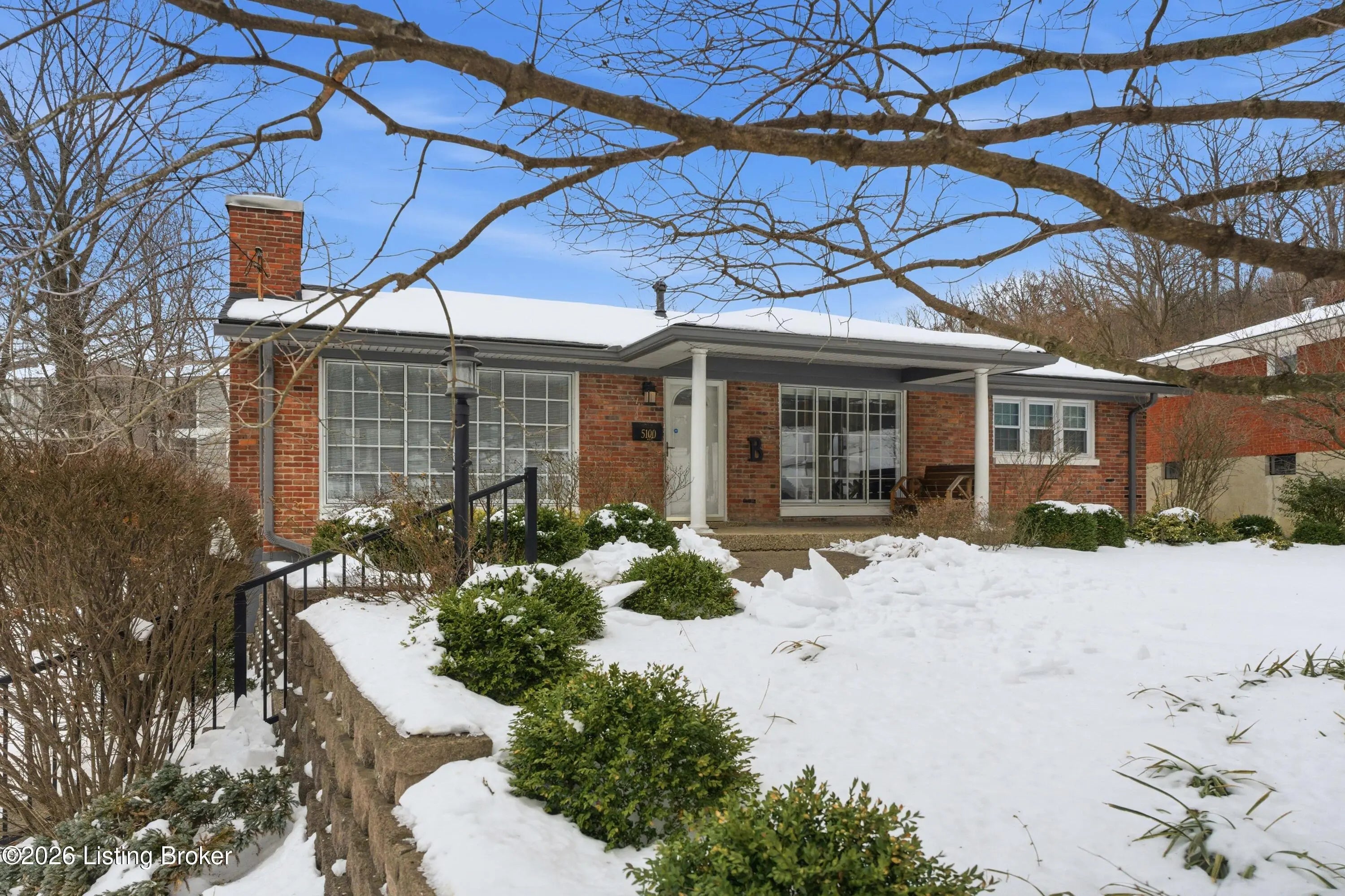 Photo of Listing #1708336