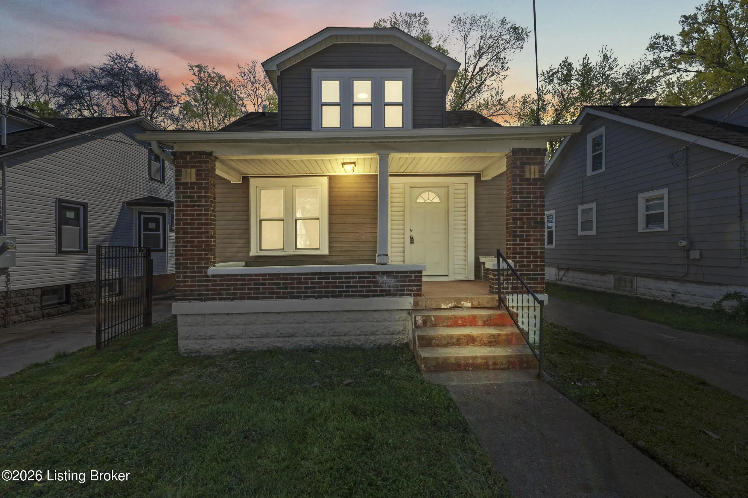 Photo of Listing #1707253