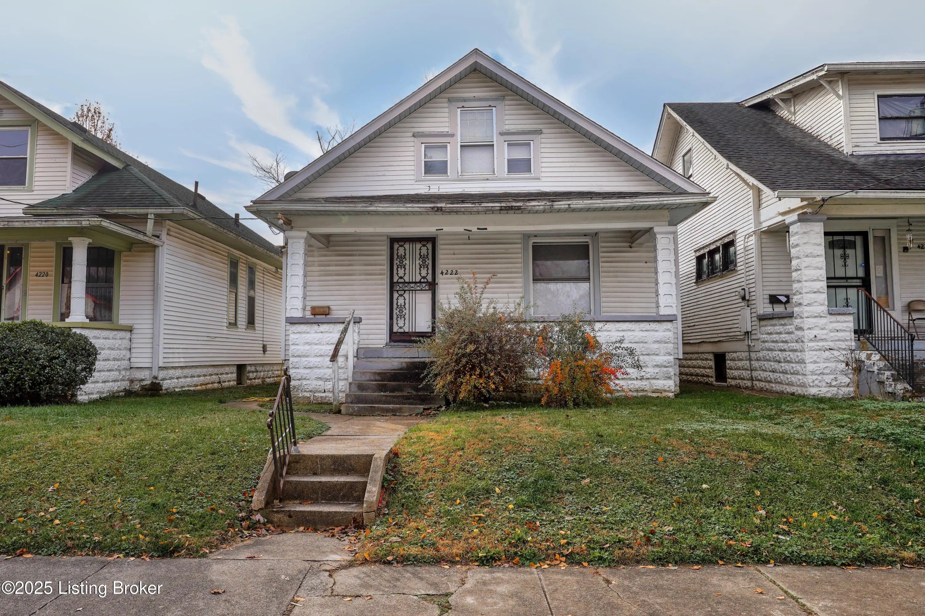 Photo of Listing #1705939