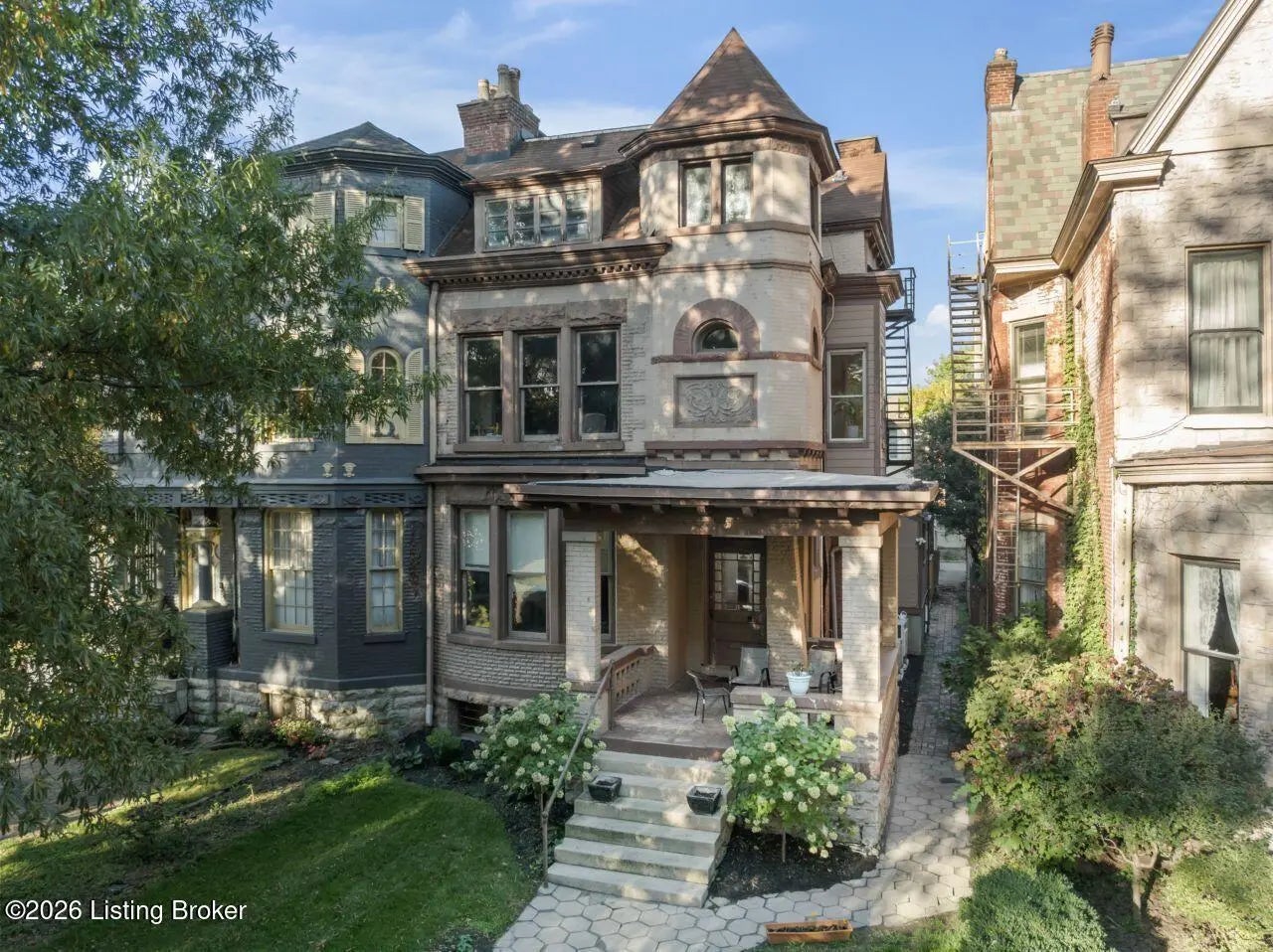 Photo of Listing #1707512