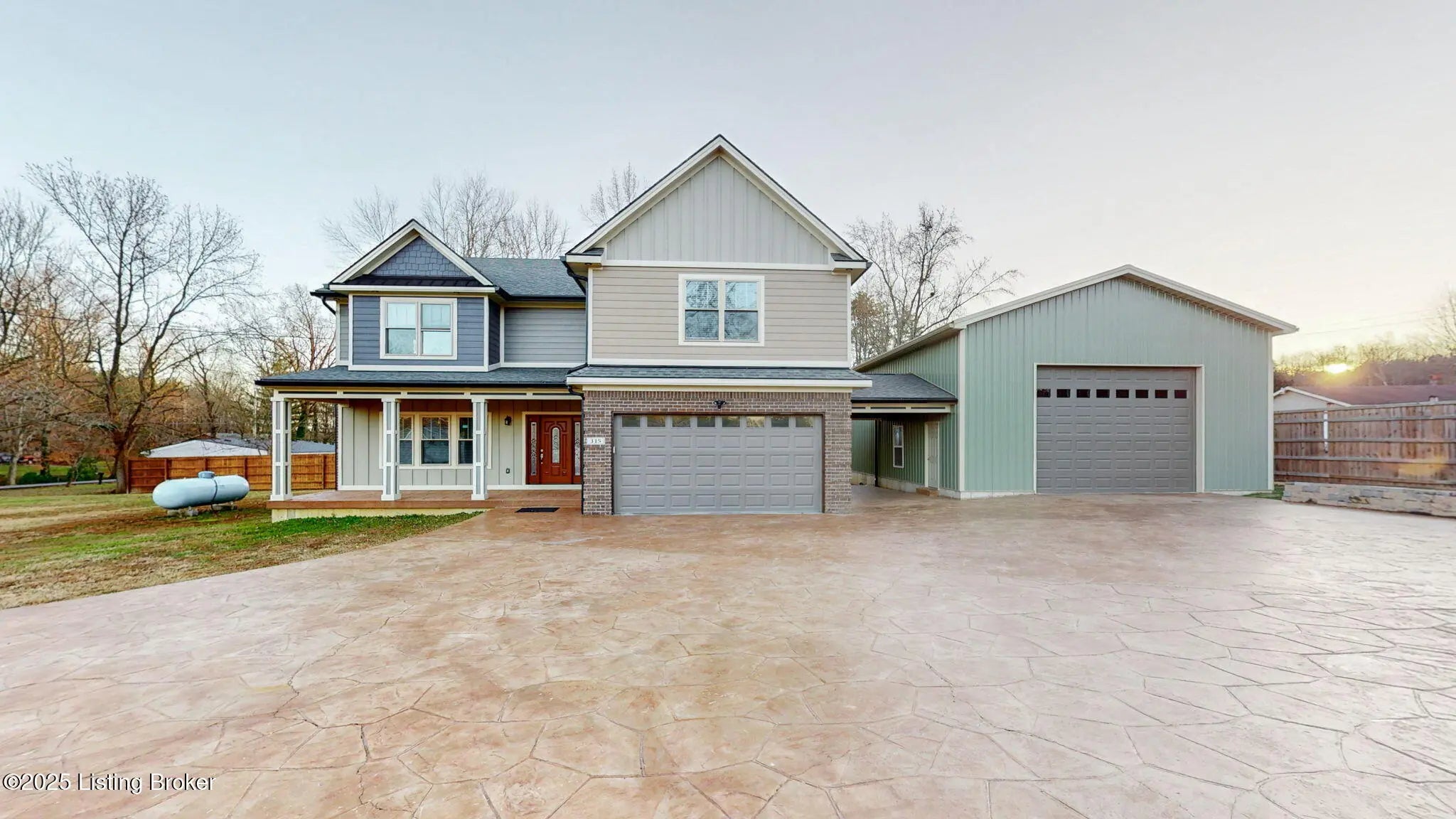 Photo of Listing #1706070