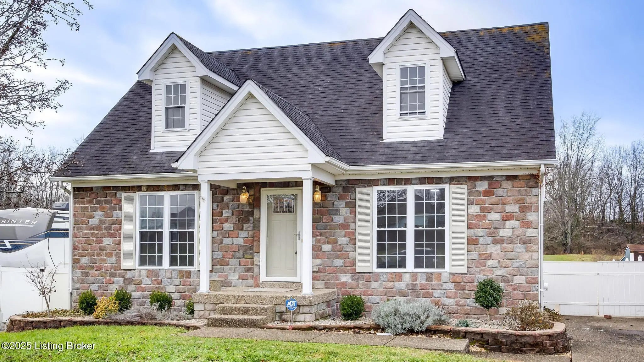 Photo of Listing #1705827