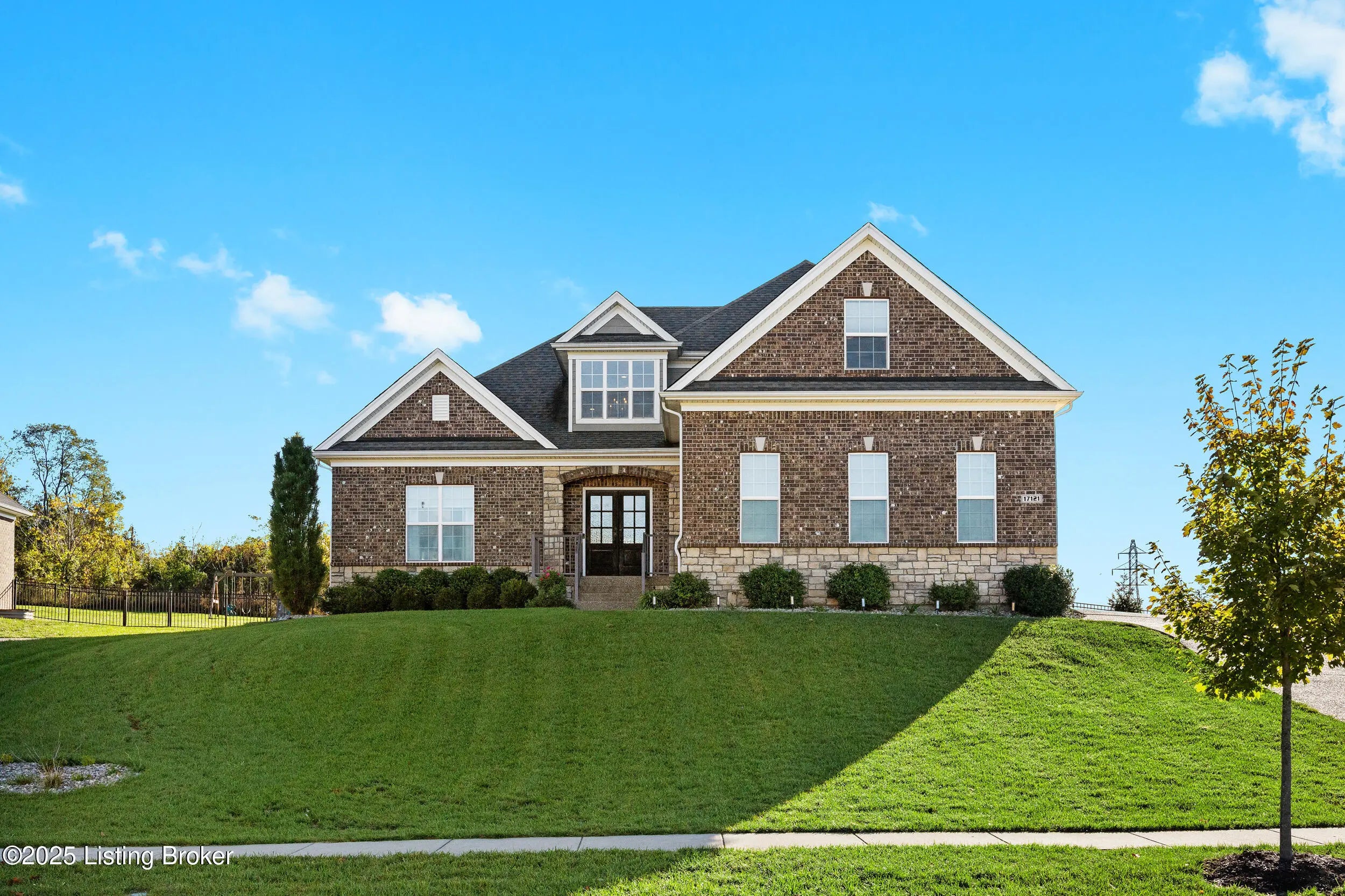 Photo of Listing #1705906