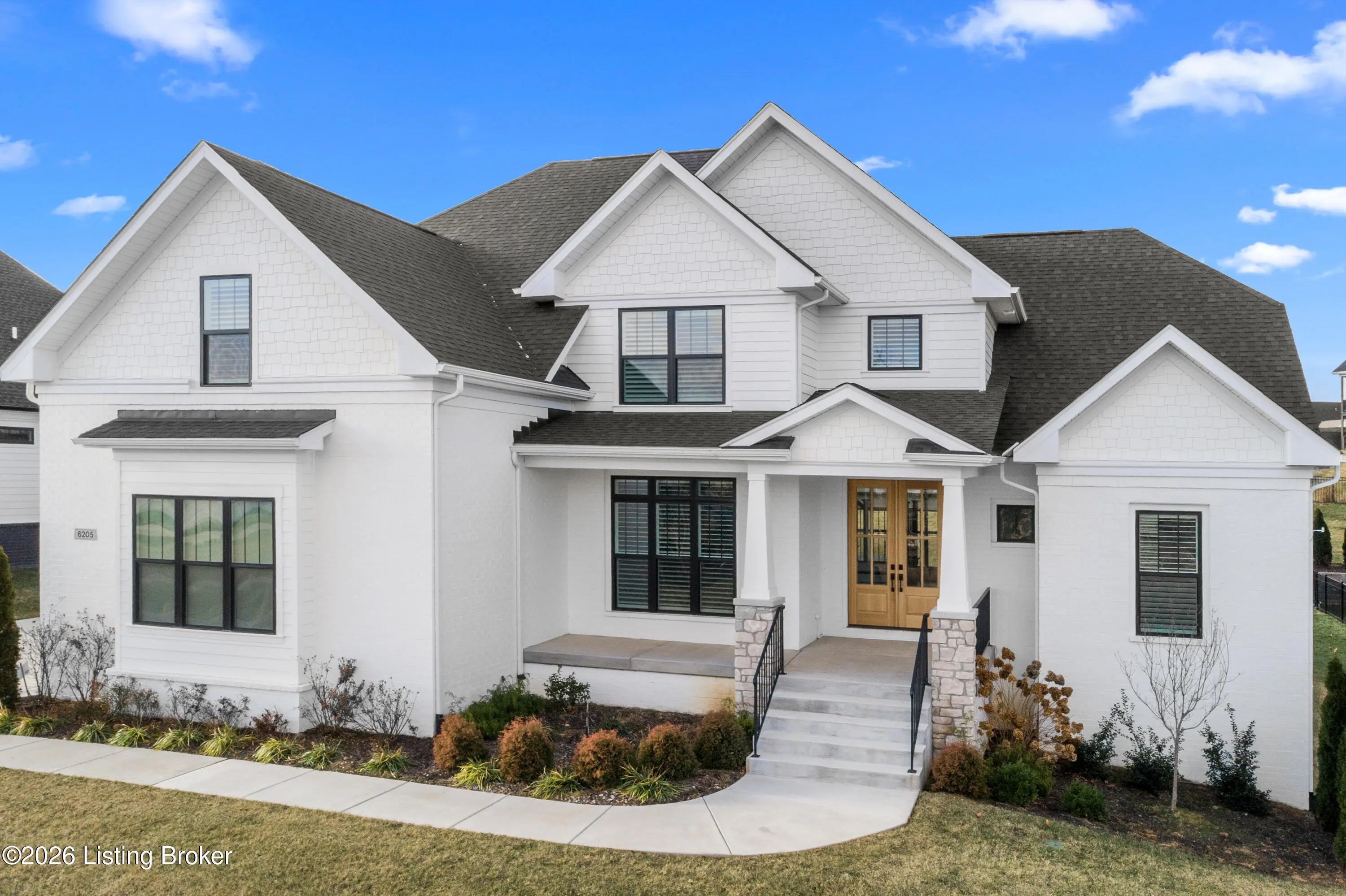 Photo of Listing #1705816