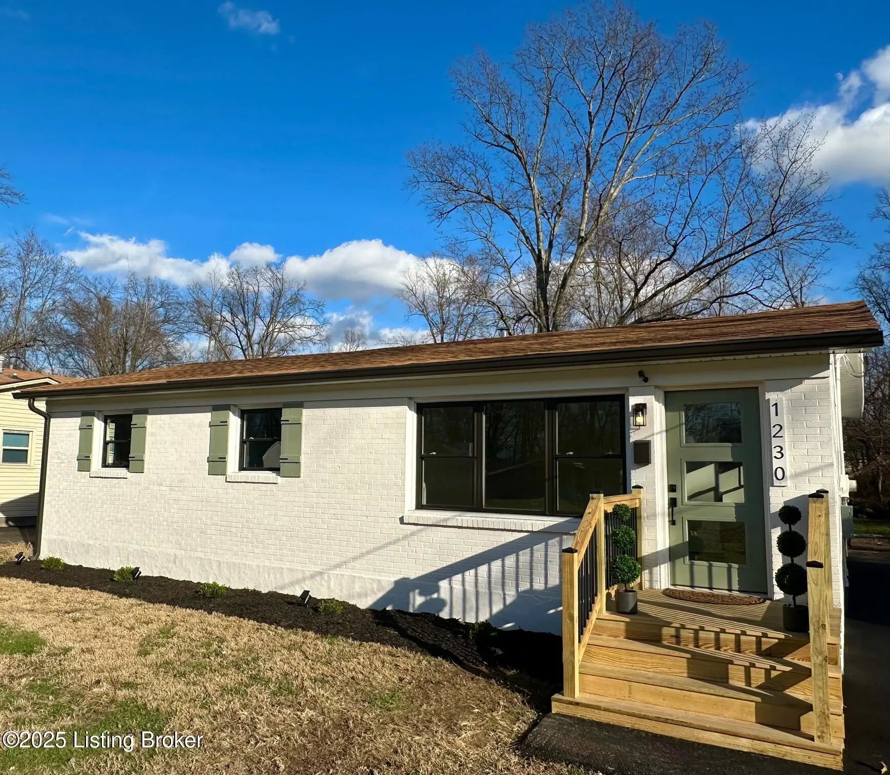 Photo of Listing #1705831