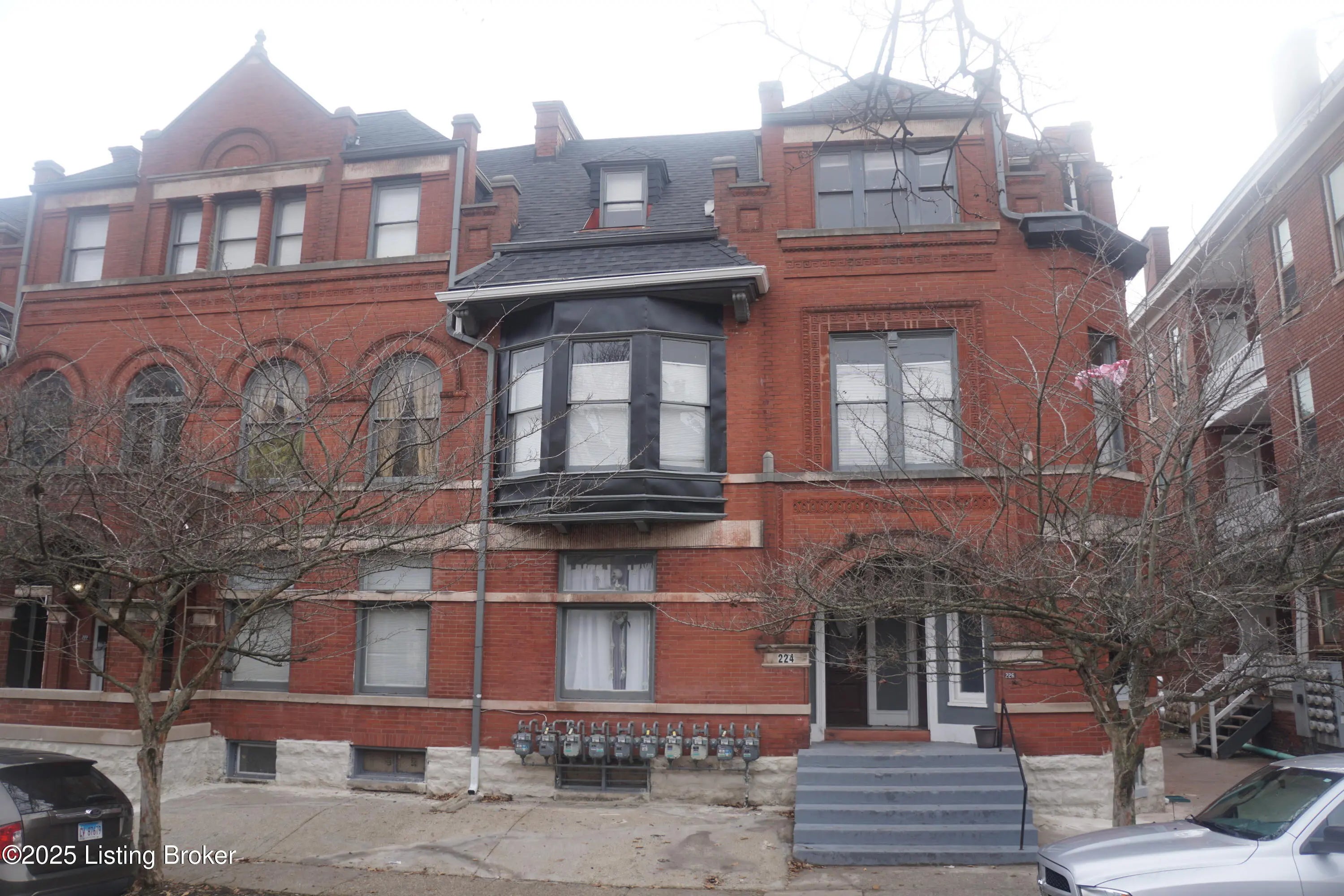 Photo of Listing #1705866