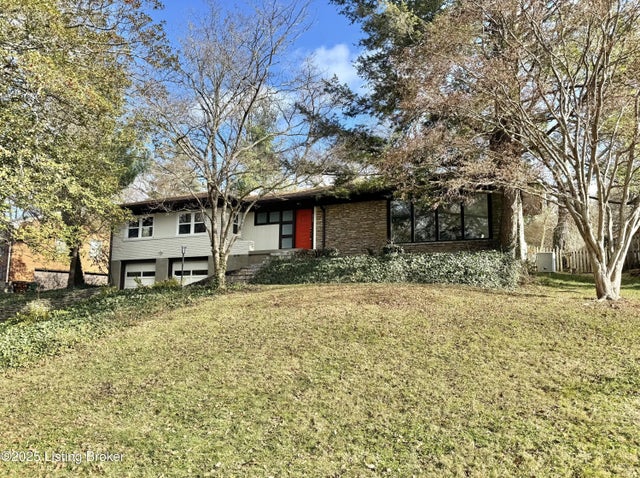 215 Choctaw Rd, Louisville