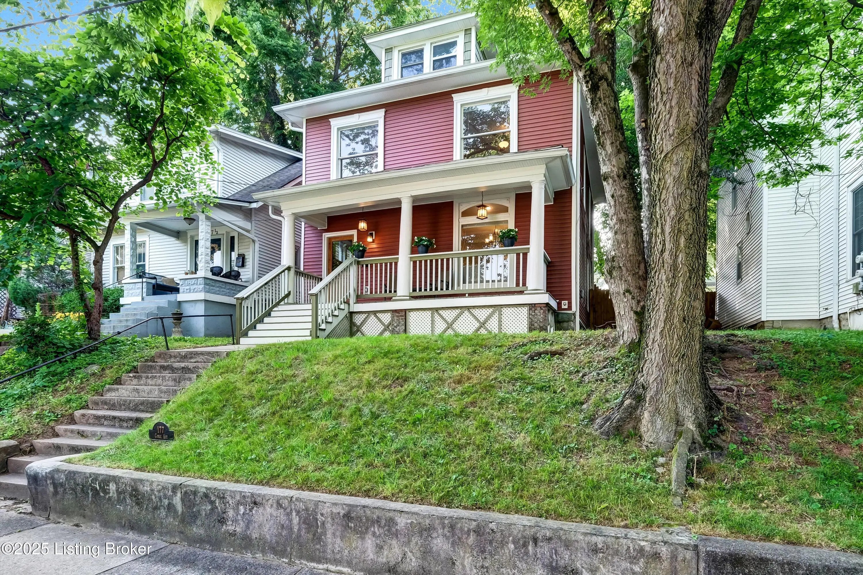 Photo of Listing #1706317