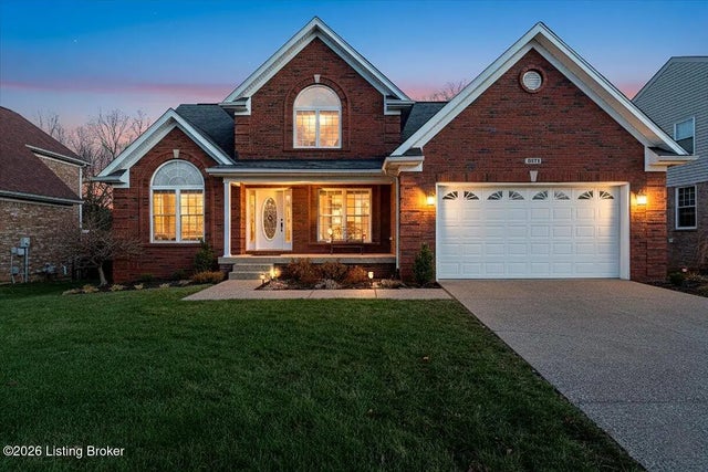 8631 Sanctuary Ln, Louisville