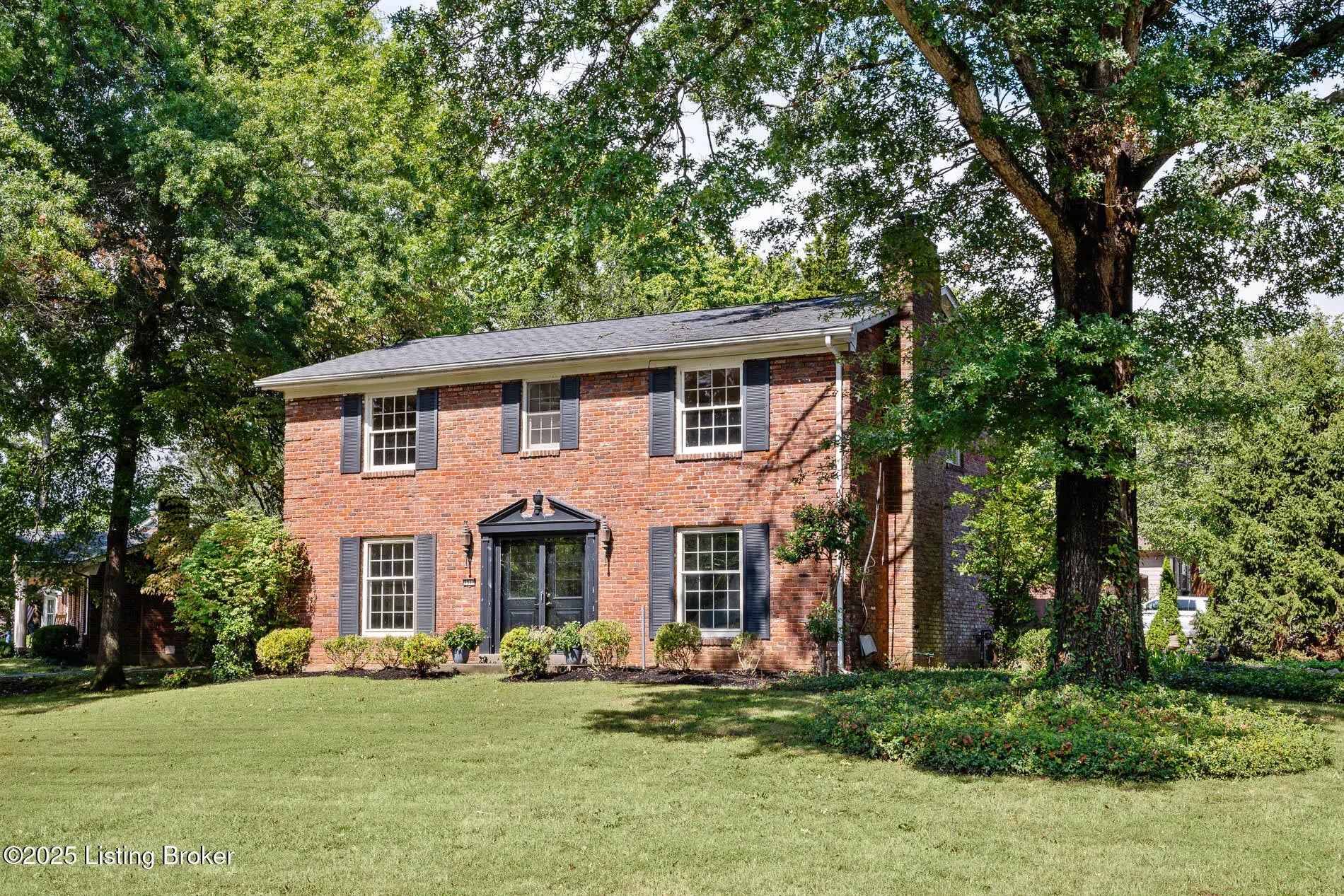 Photo of Listing #1706057