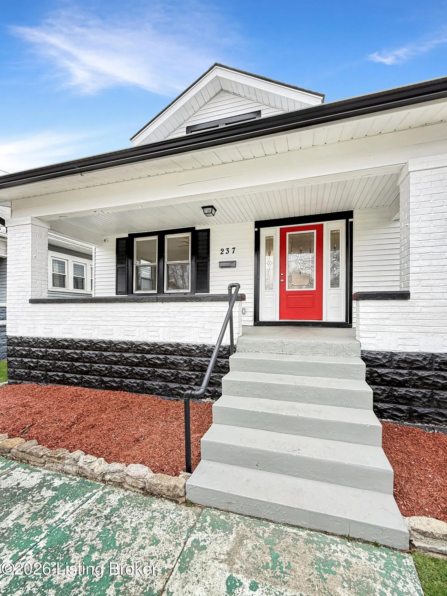 Photo of Listing #1706087