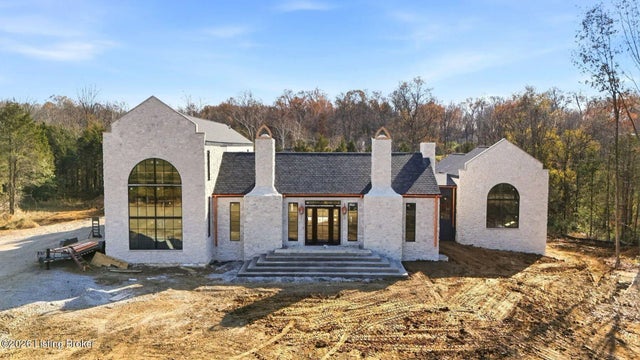 2 Bainsley Ln, Pewee Valley