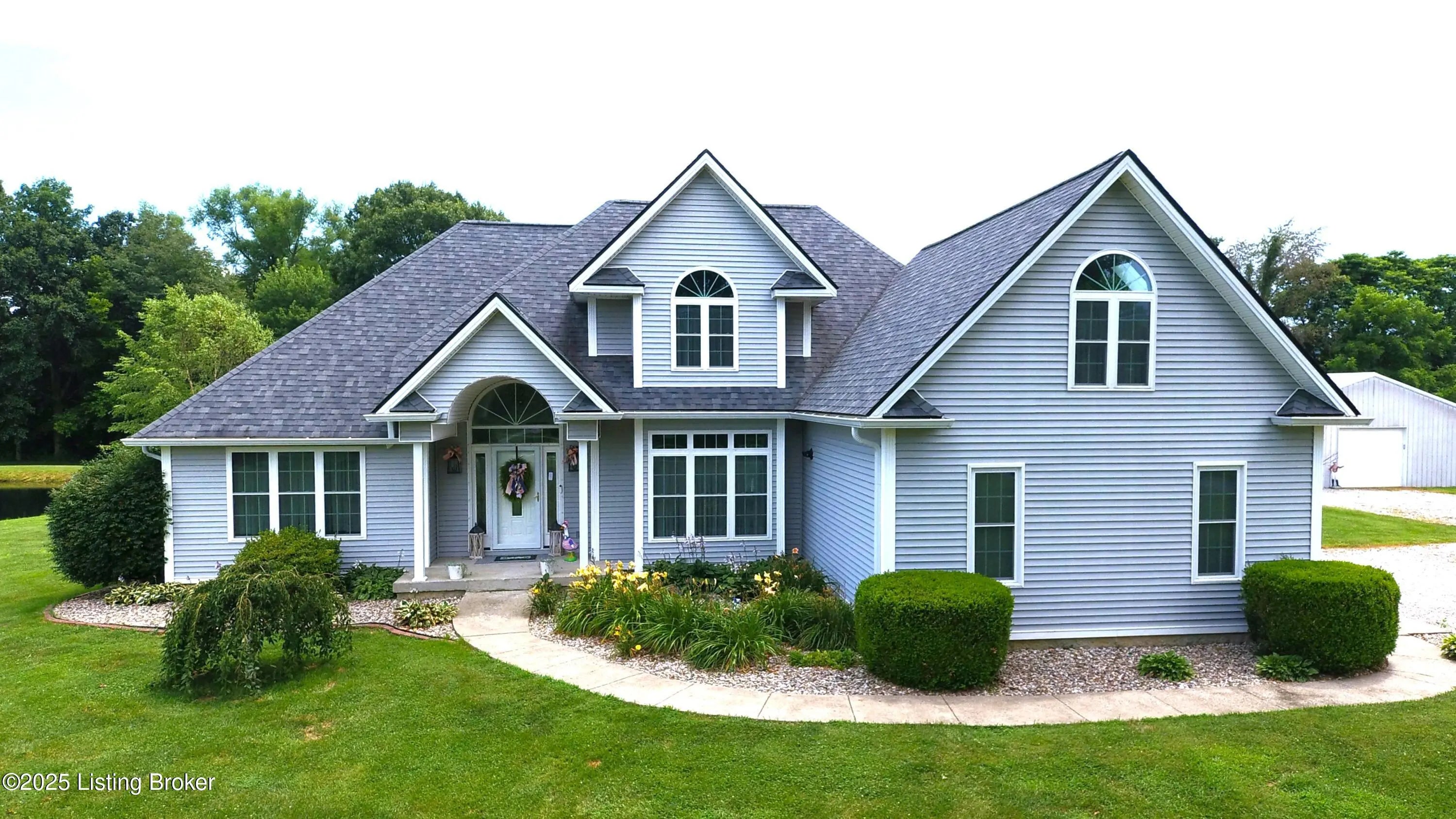 Photo of Listing #1706292