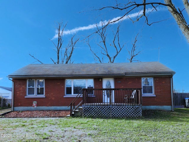 13206 Meadowlawn Dr, Louisville