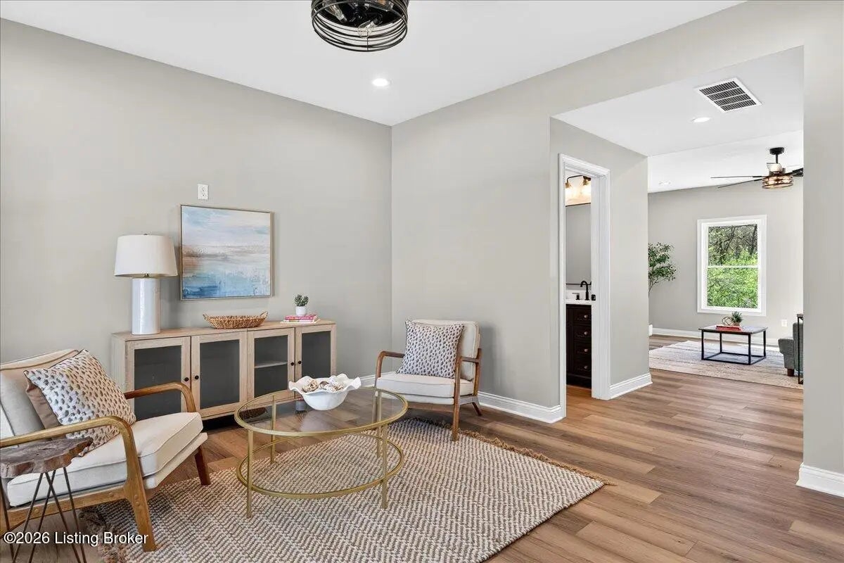 Photo of Listing #1706767