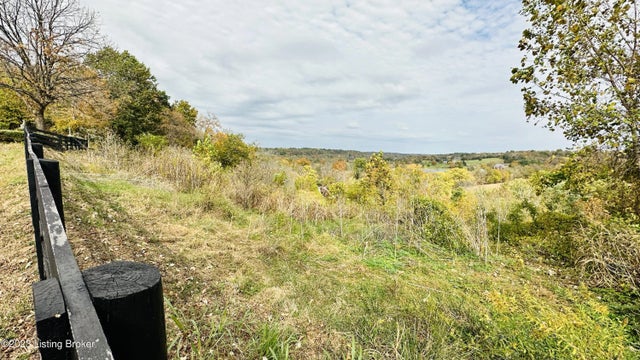 6120 Old Heady Rd, Louisville