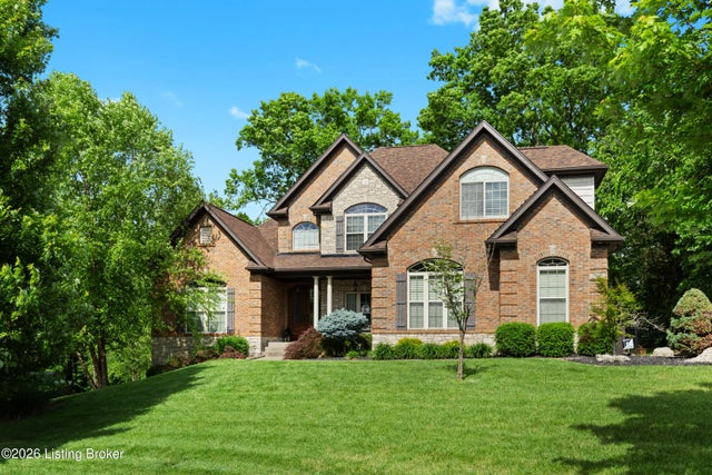 19105 Brattle Ln, Louisville