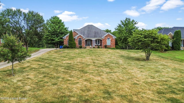 118 Plantation Dr, Shelbyville