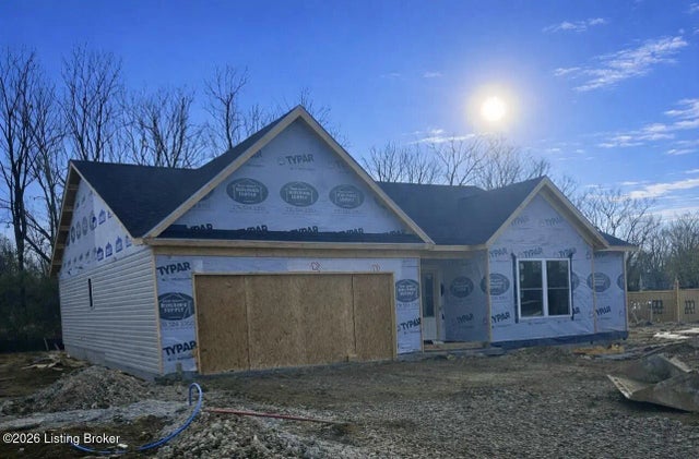 8207 Roseborough Rd, Louisville