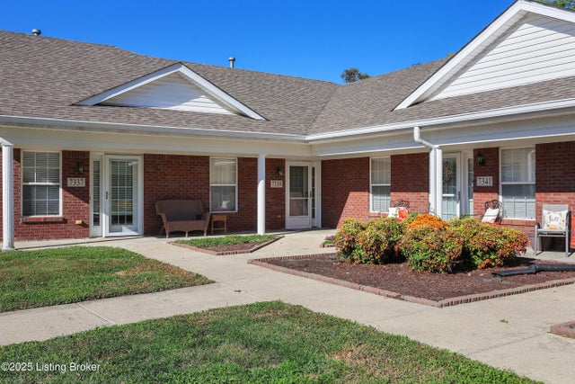 7339 Fox Hollow Way, Louisville