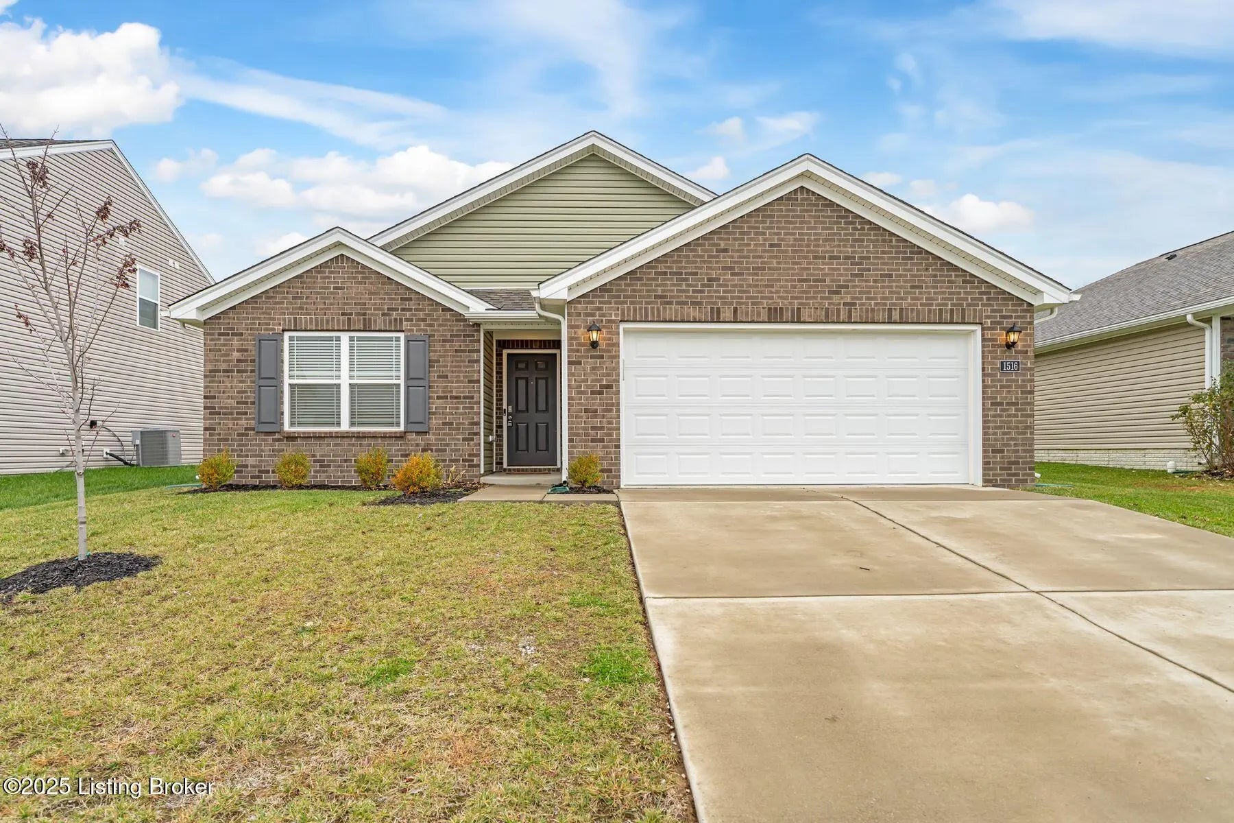 Photo of Listing #1706853