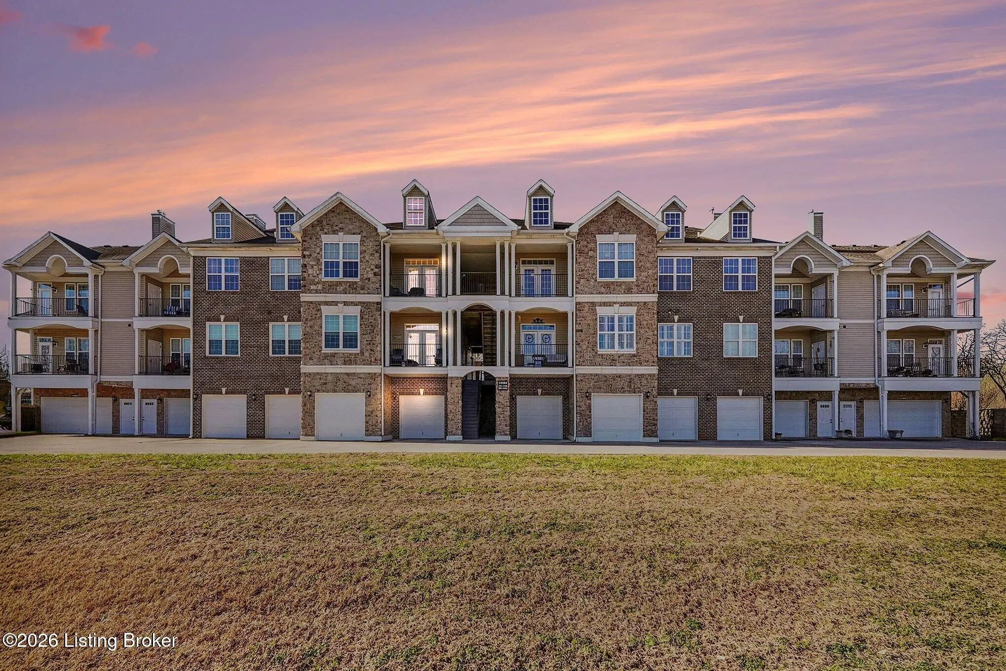 Photo of Listing #1707151