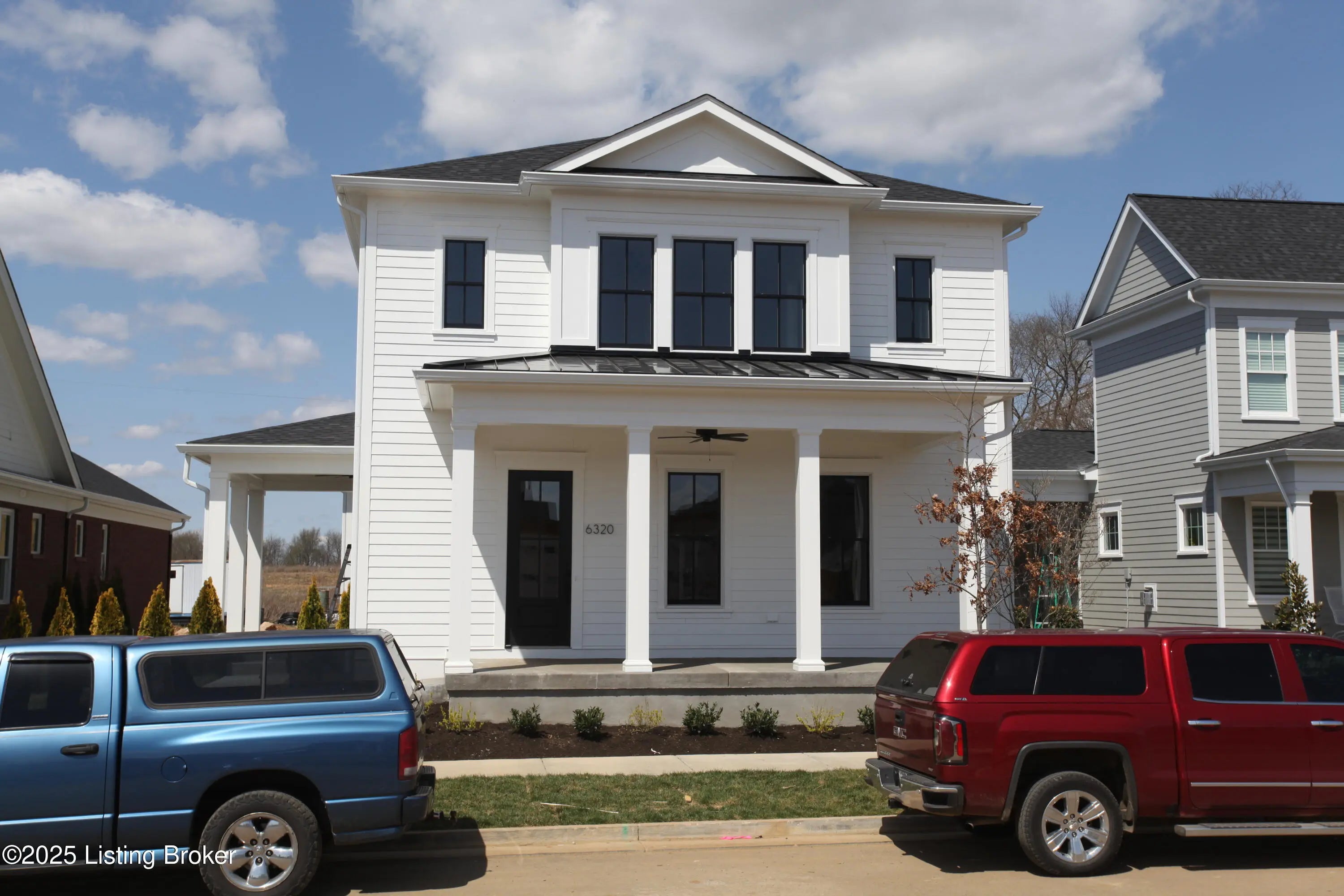 Photo of Listing #1707416