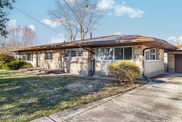 5739 Dorinda Dr, Louisville