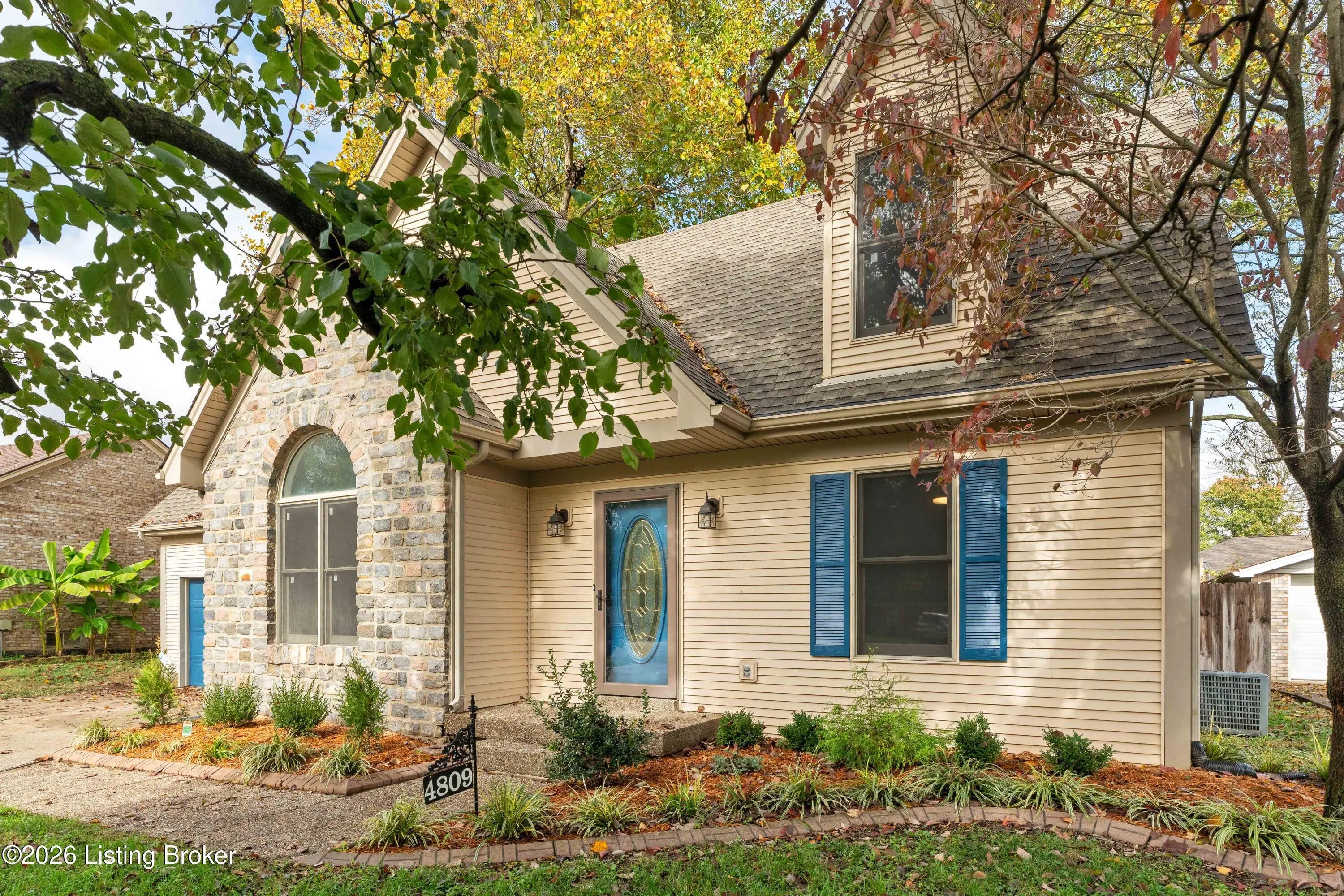 Photo of Listing #1707281