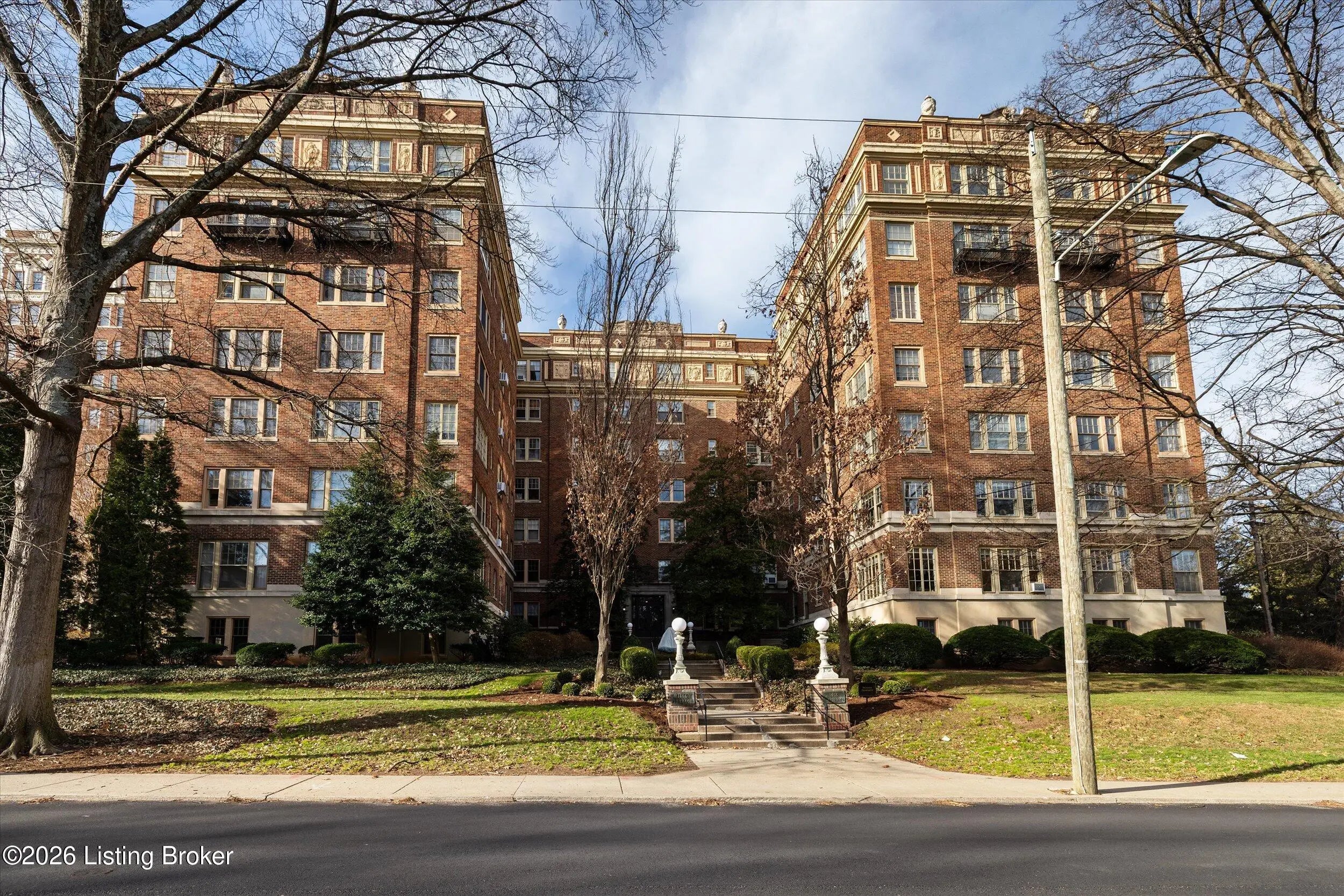 Photo of Listing #1707162