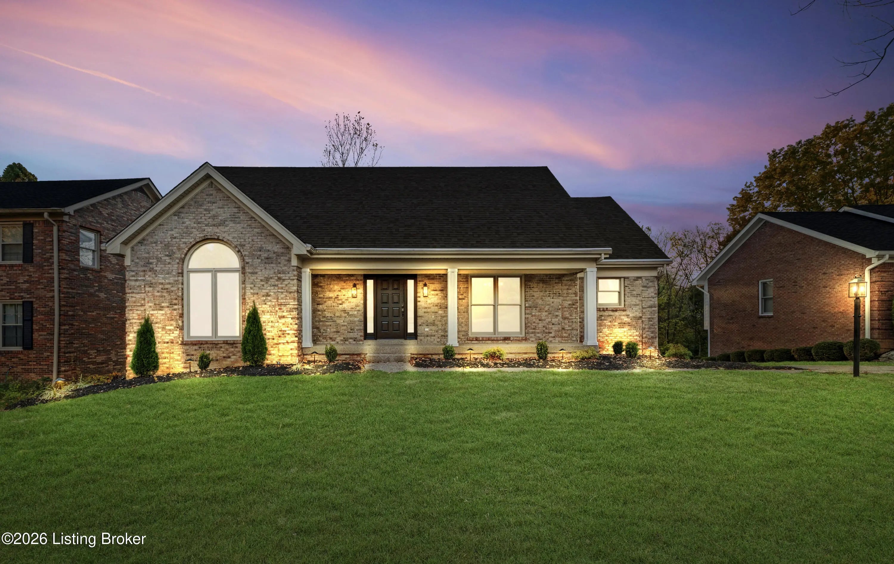 Photo of Listing #1707362