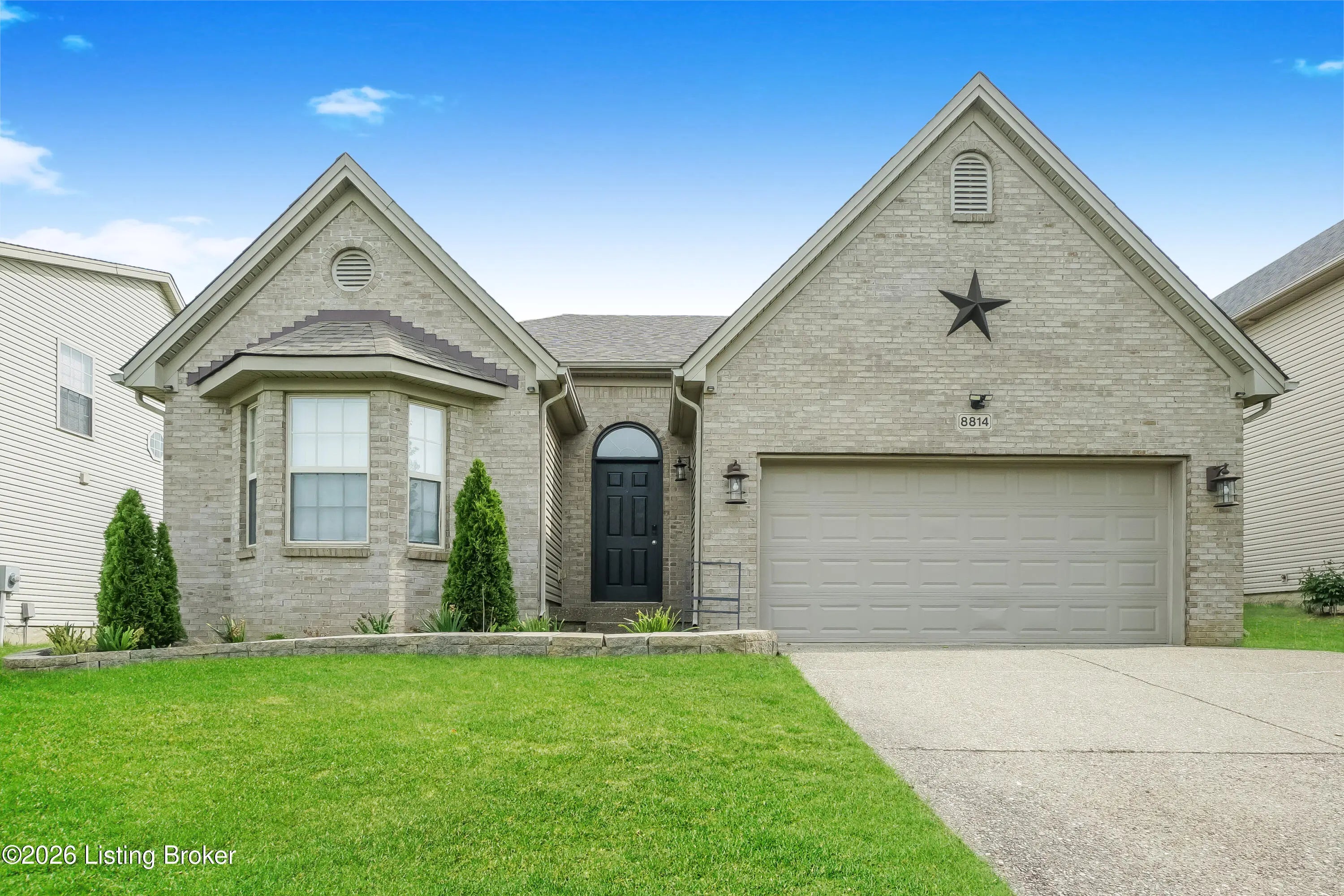 Photo of Listing #1707388