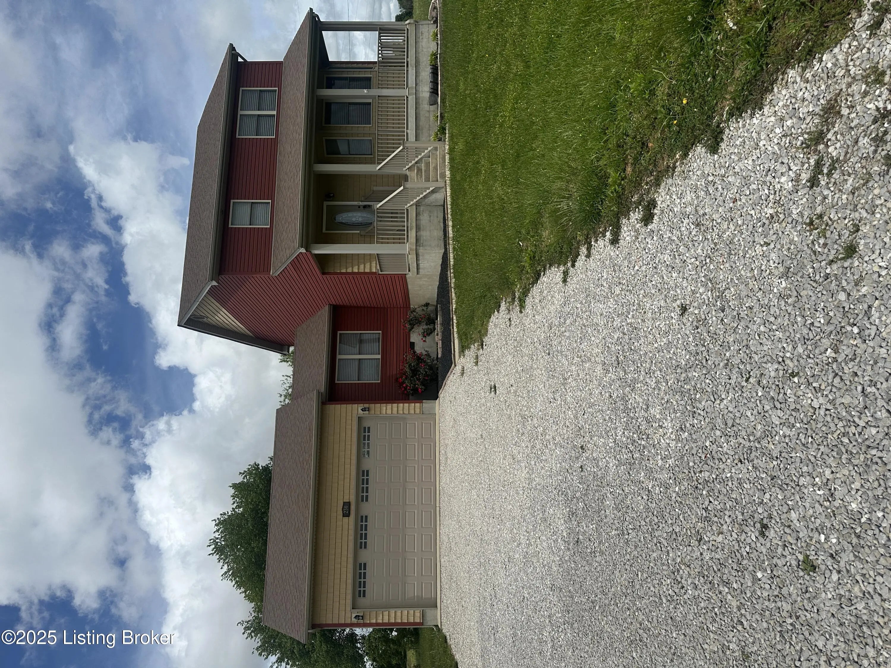 Photo of Listing #1707400