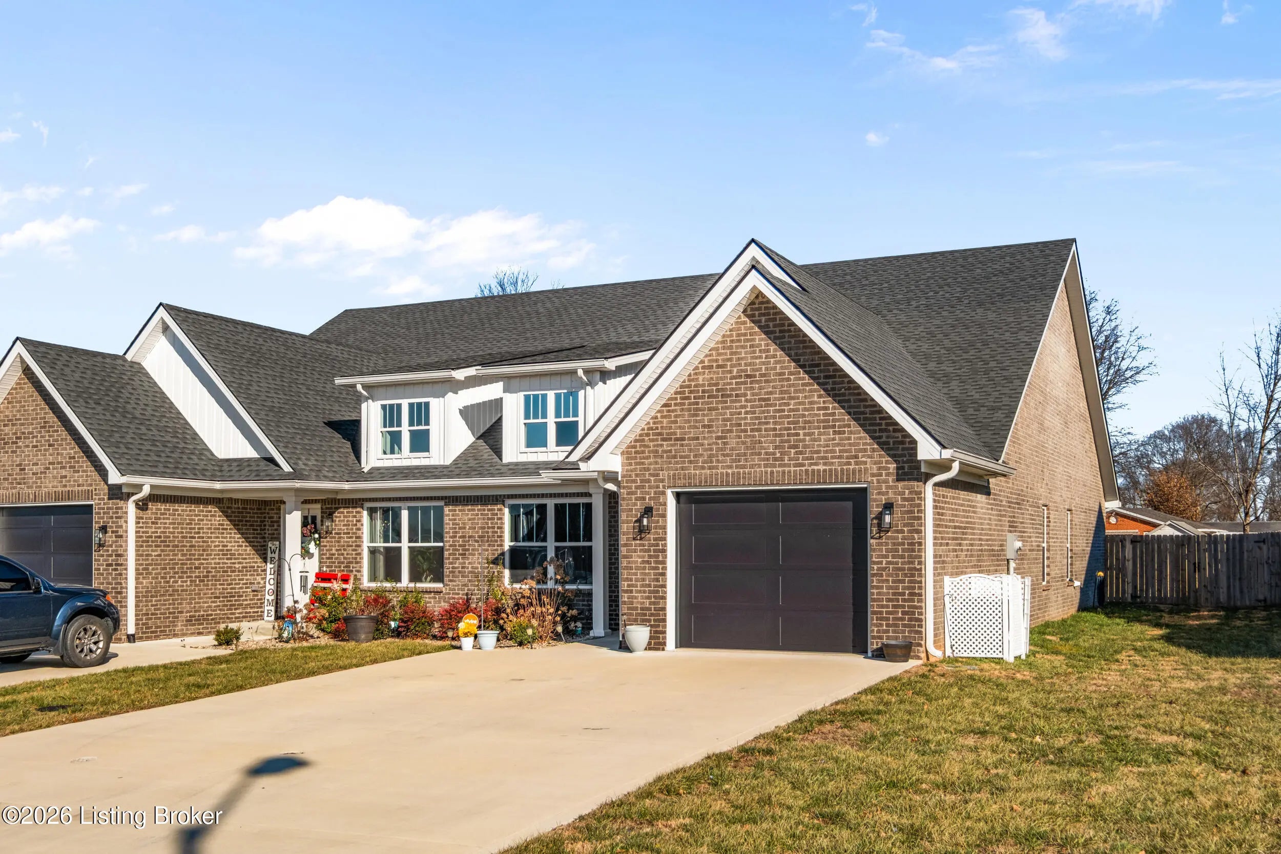 Photo of Listing #1707561