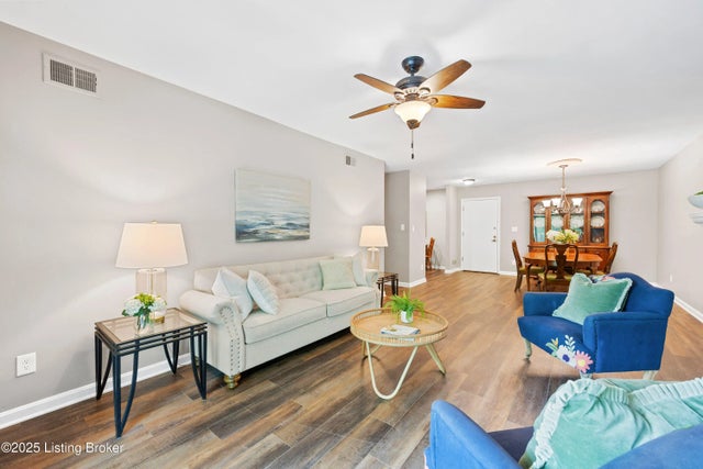 1600 Gardiner Ln 203, Louisville