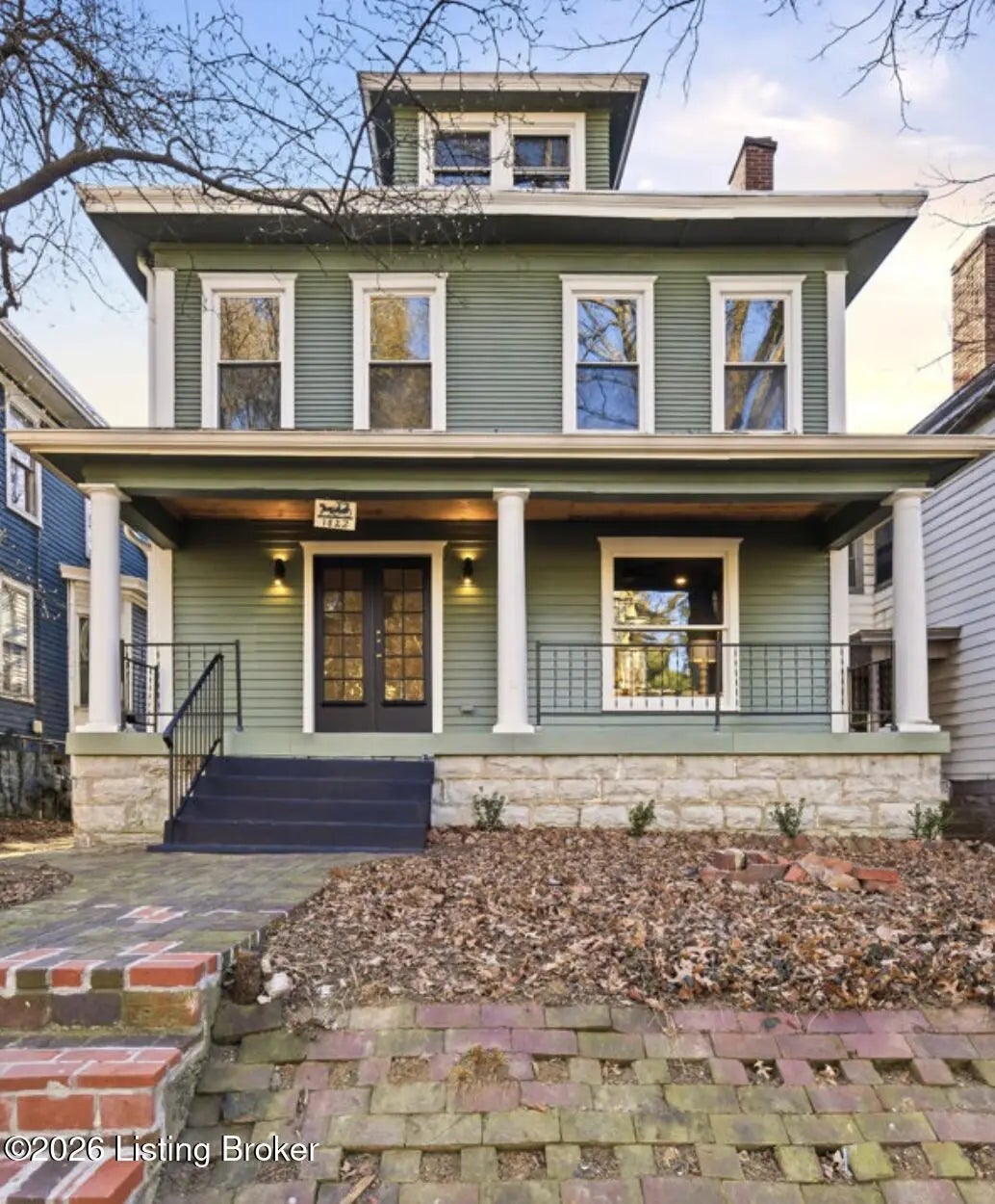 Photo of Listing #1707613