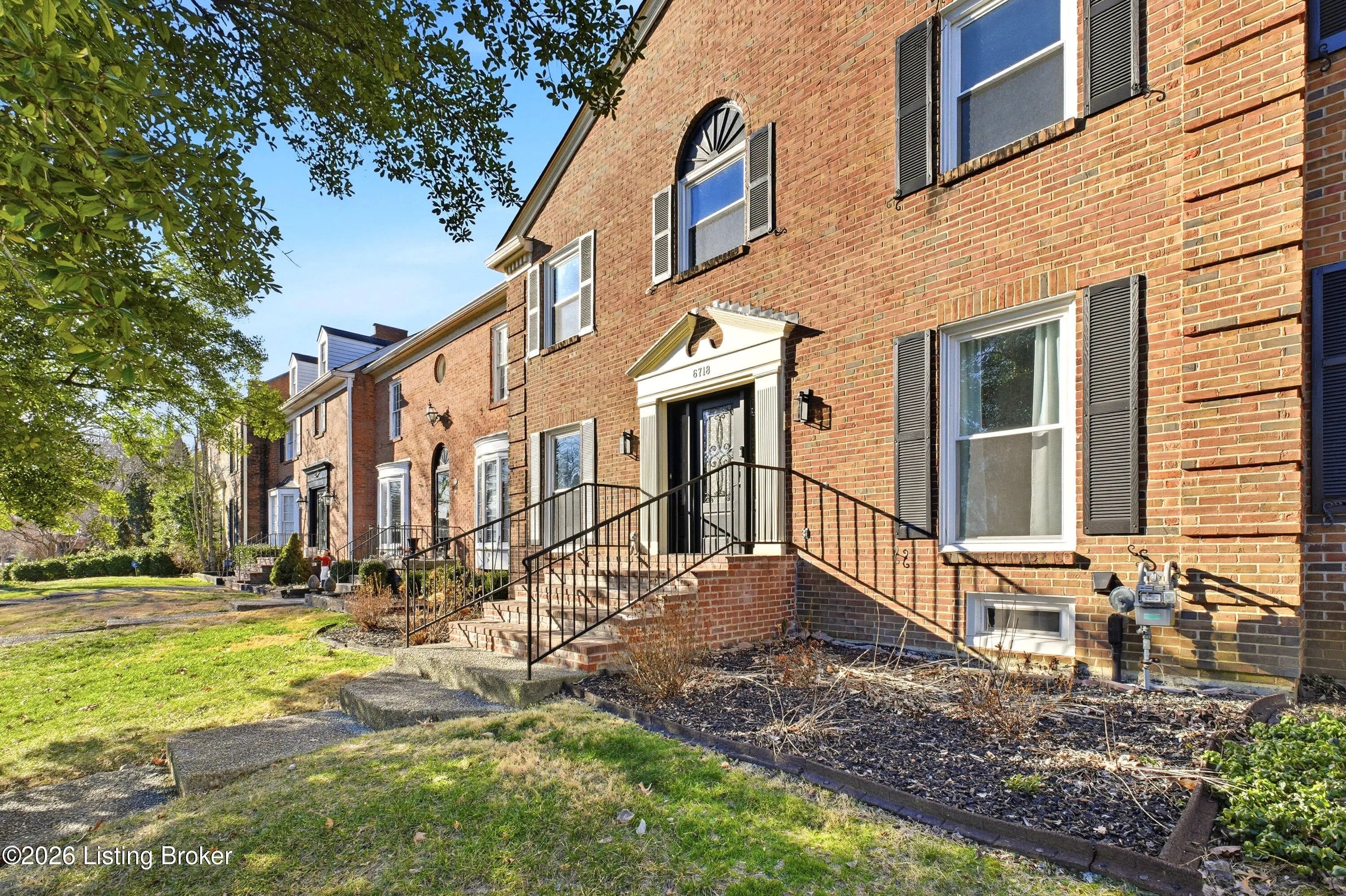 Photo of Listing #1707624