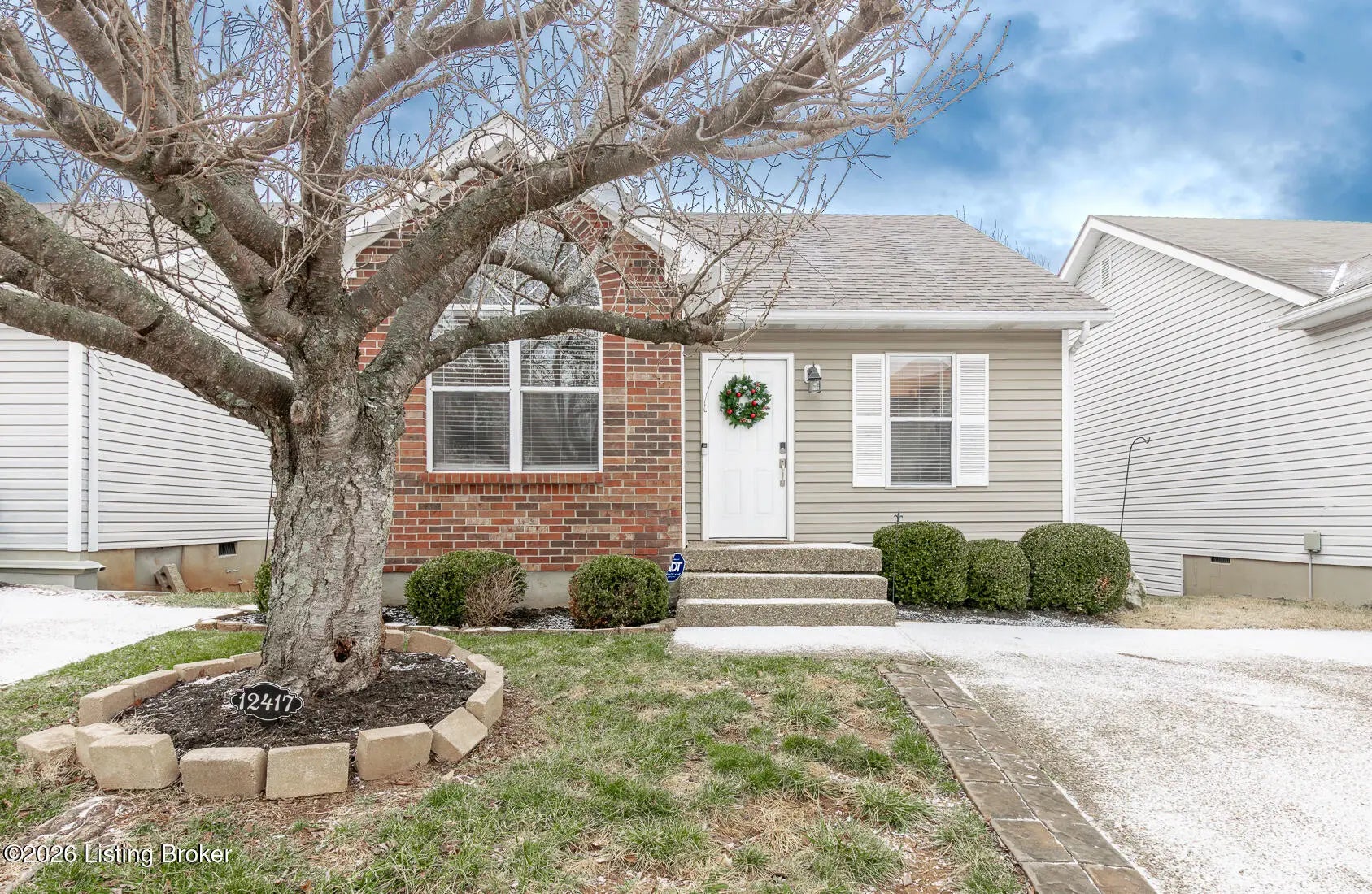 Photo of Listing #1707696