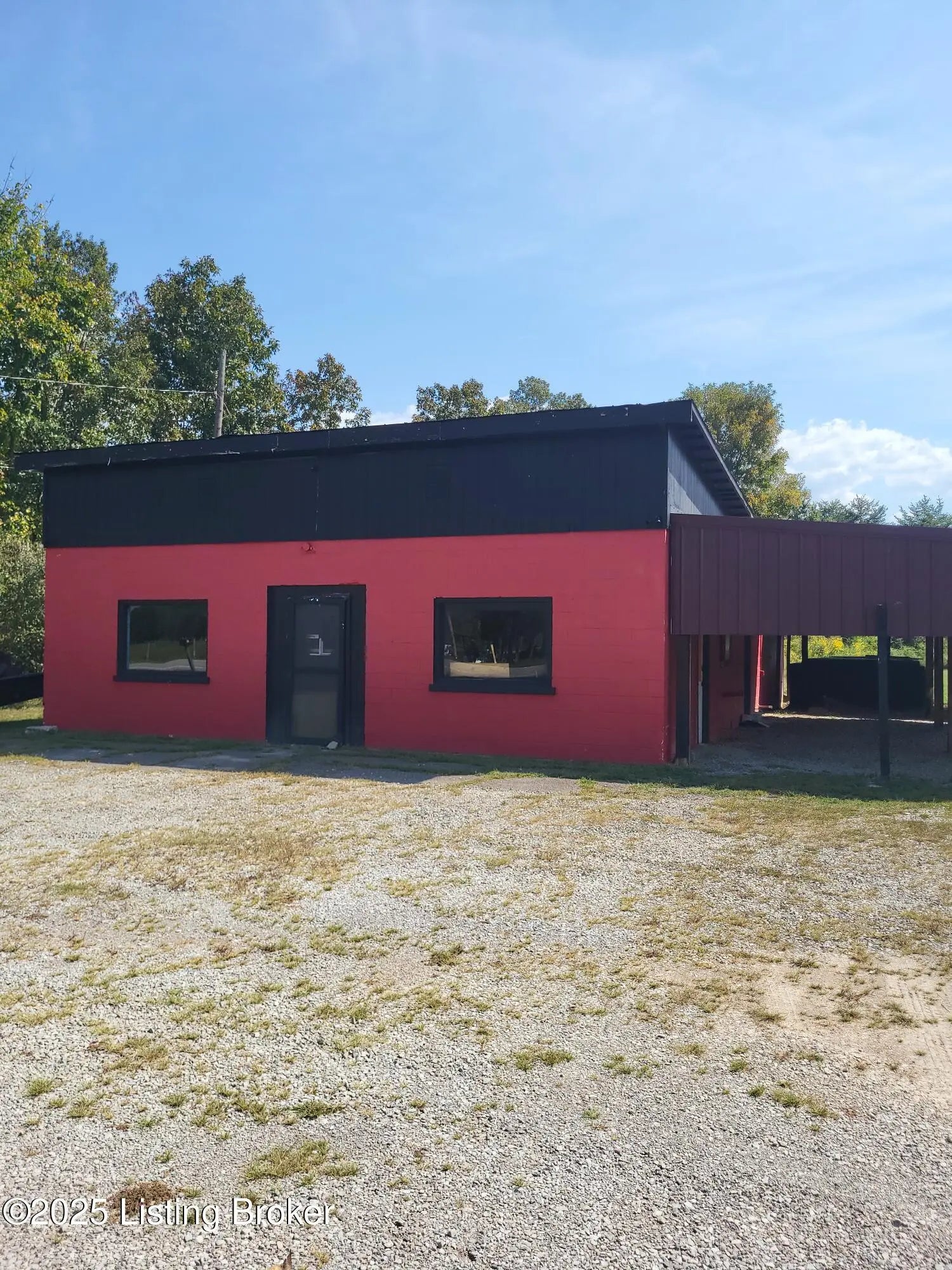 Photo of Listing #1707779