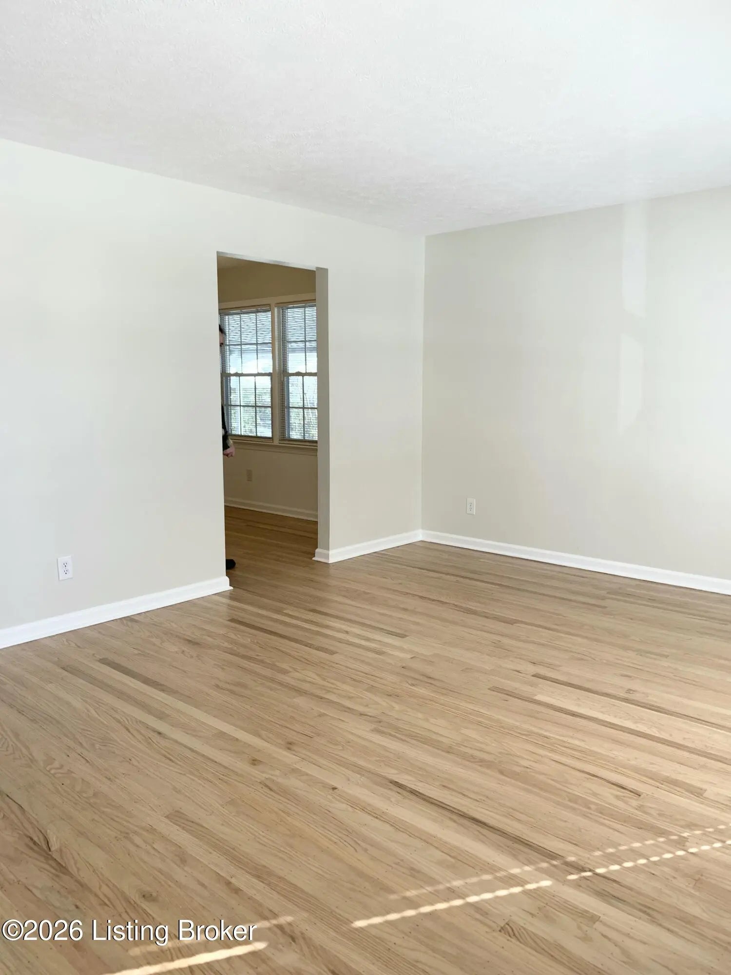 Photo of Listing #1710311