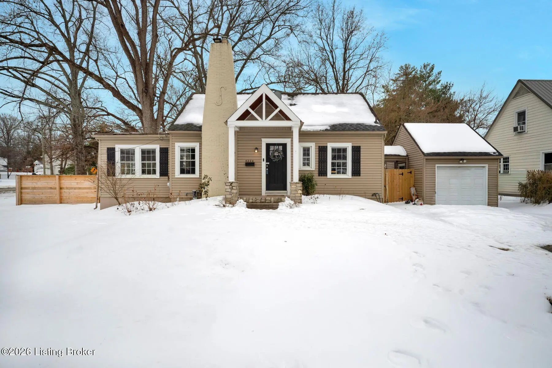 Photo of Listing #1708435