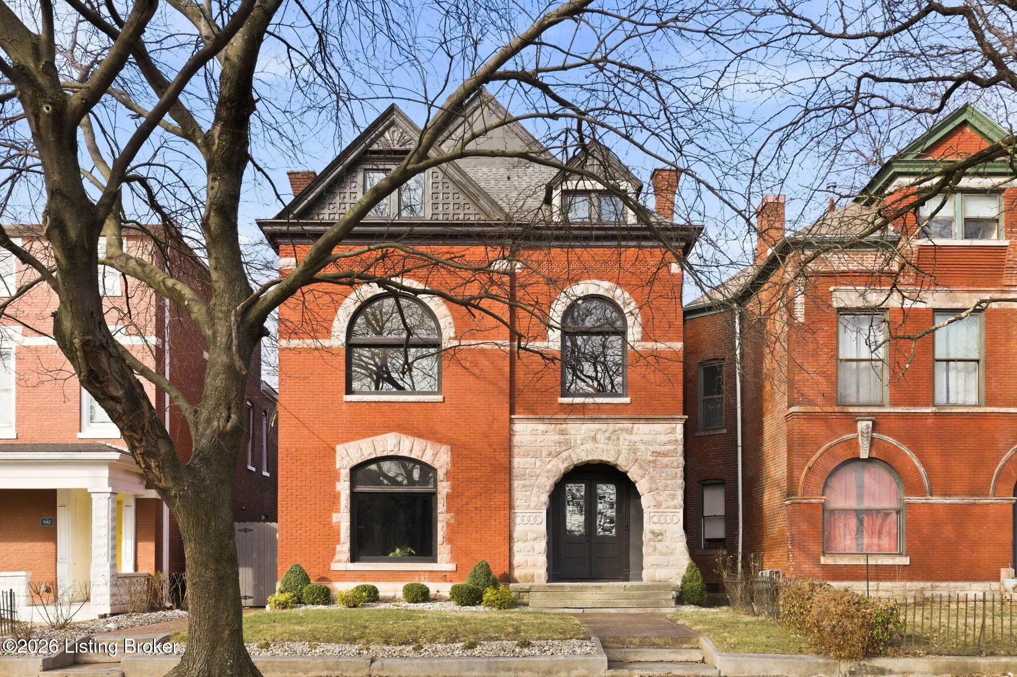 Photo of Listing #1708623