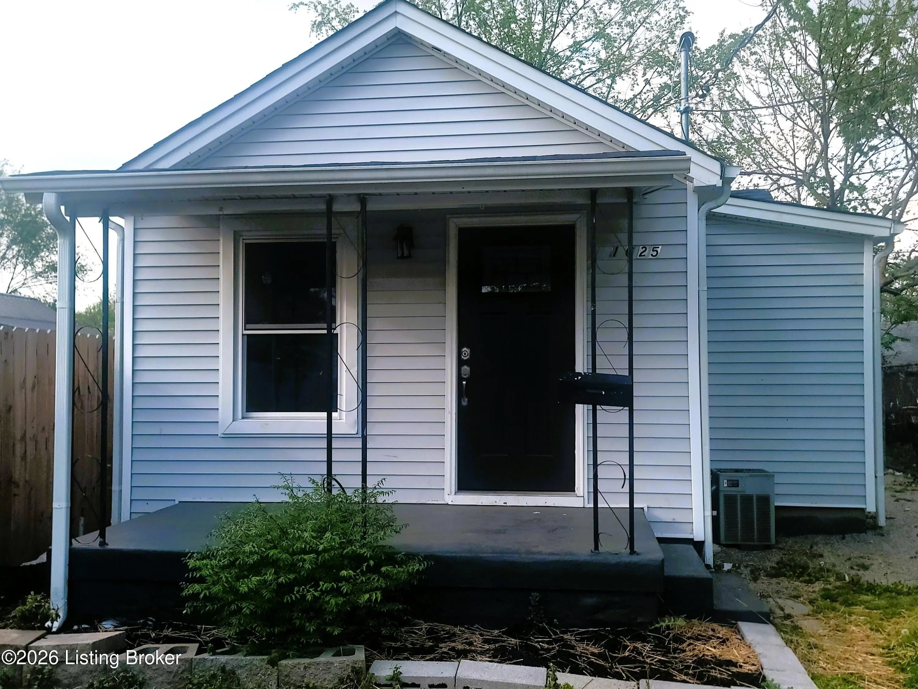 Photo of Listing #1708314