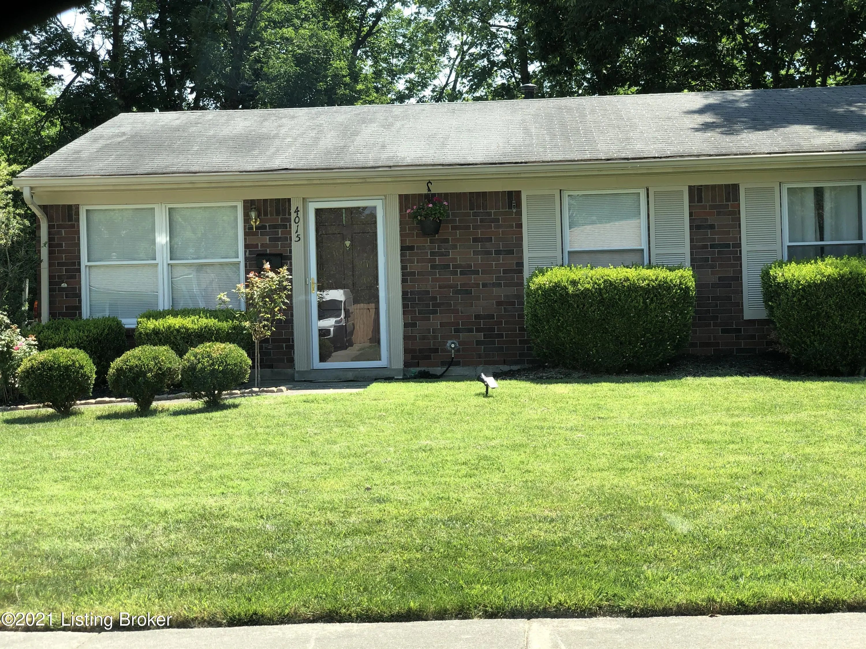 Photo of Listing #1708290