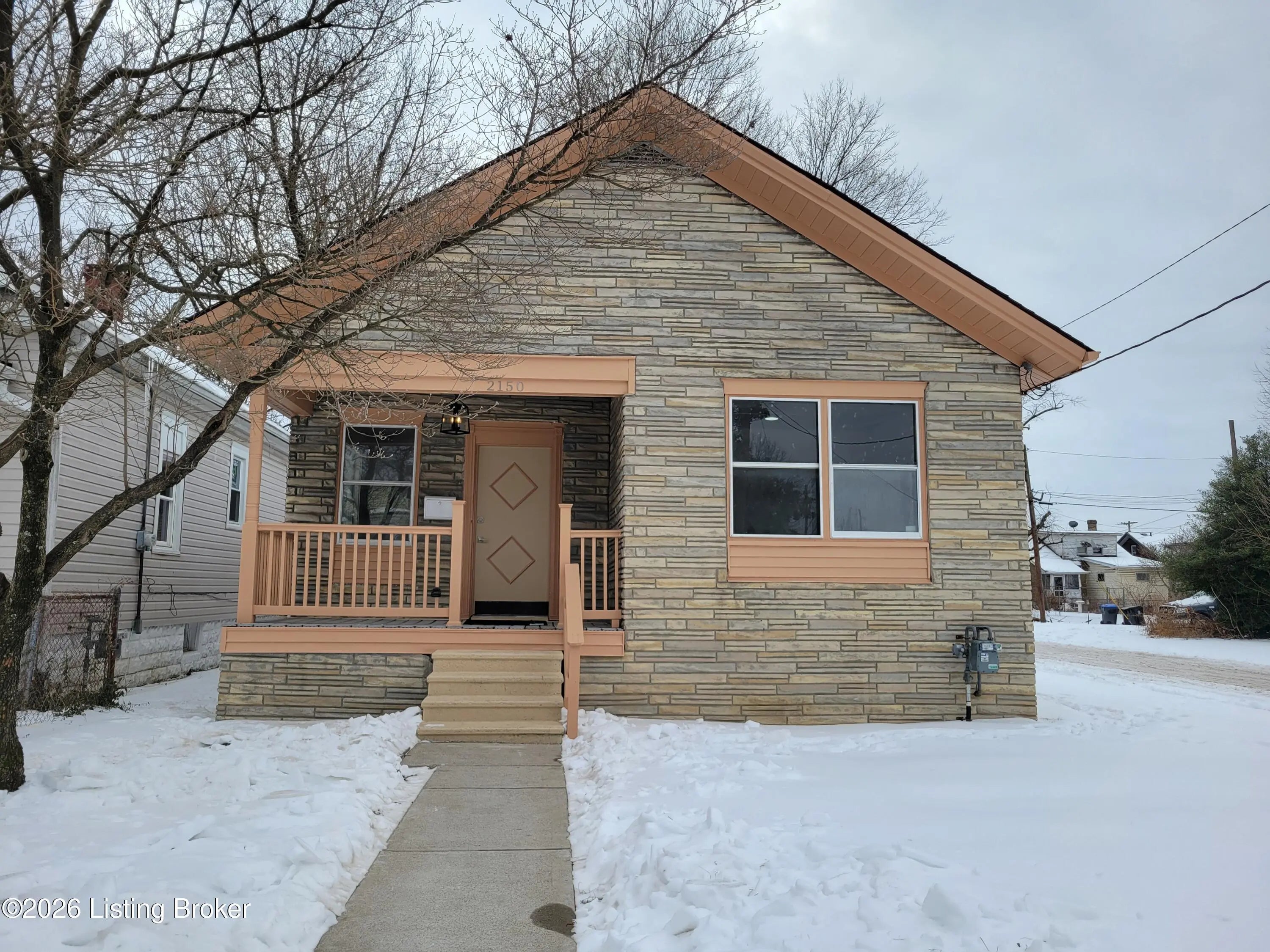 Photo of Listing #1708566